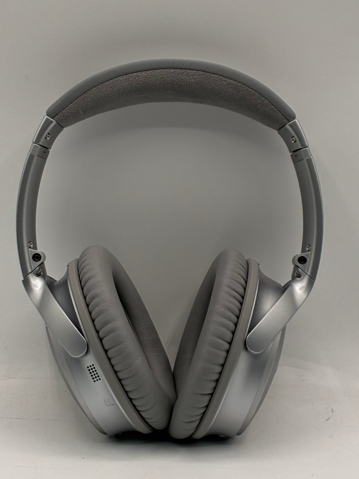Bose QuietComfort 35 II Headphones Black - New No Box