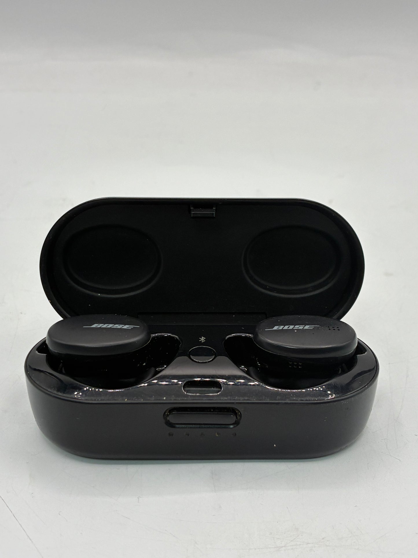 Bose Headphones 423729  with Carrying Case