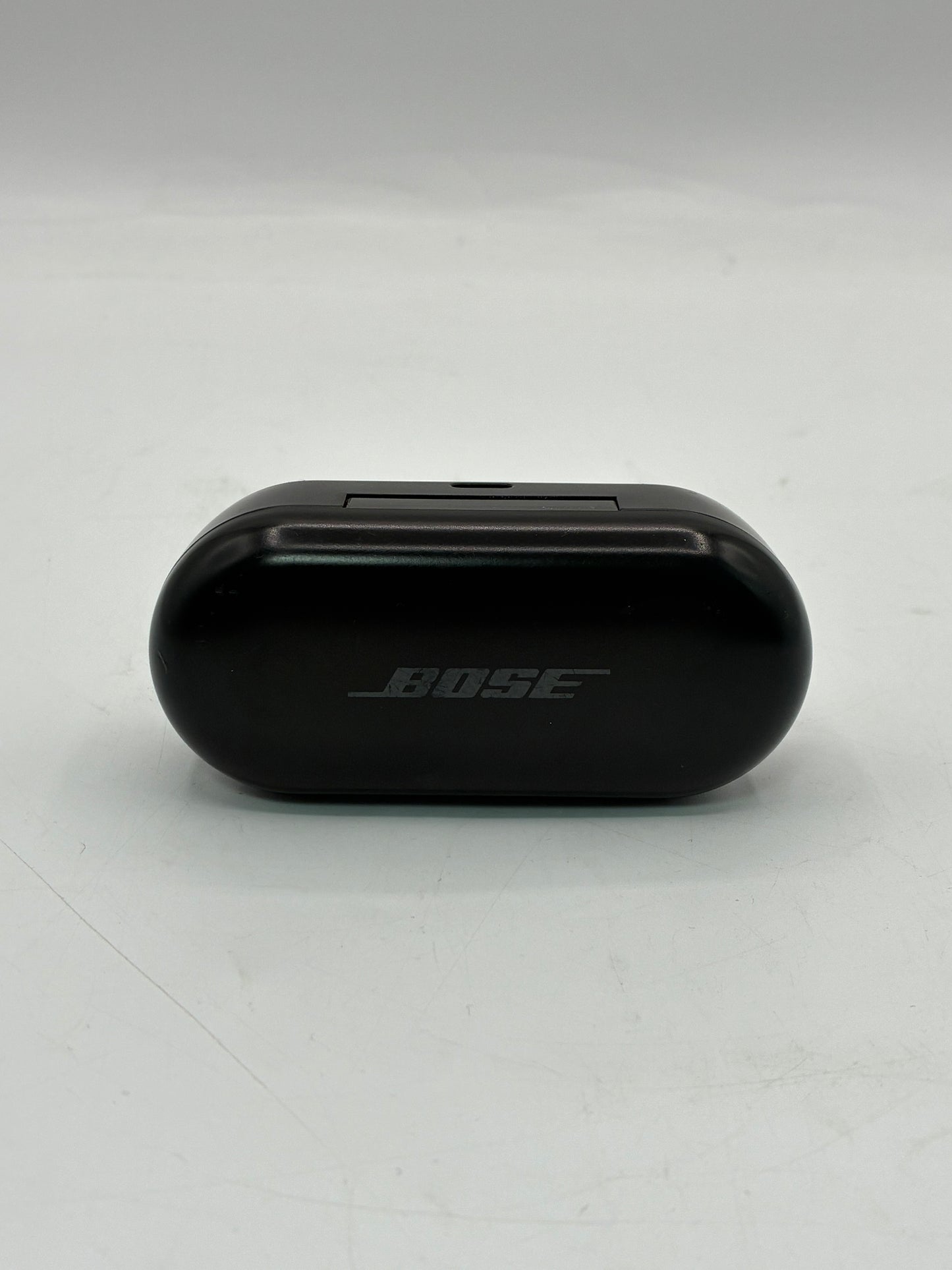 Bose Headphones 423729  with Carrying Case