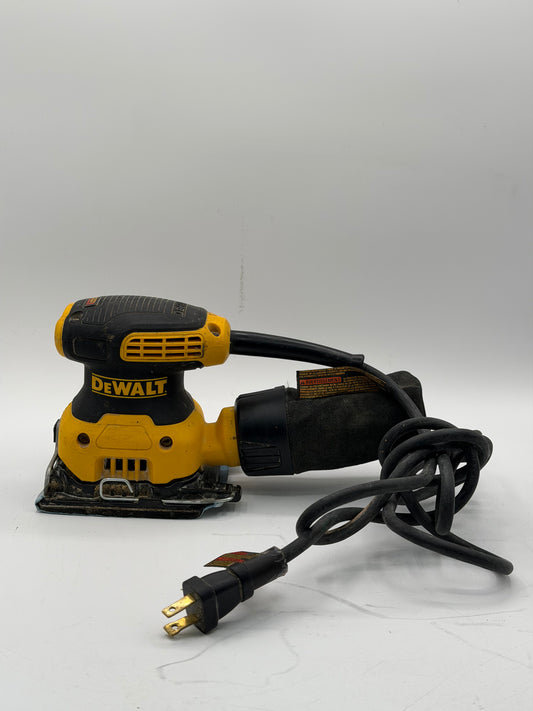 DeWalt DWE6411K 1/4-Inch Sheet Palm Grip Corded Sander, 2.3 amp