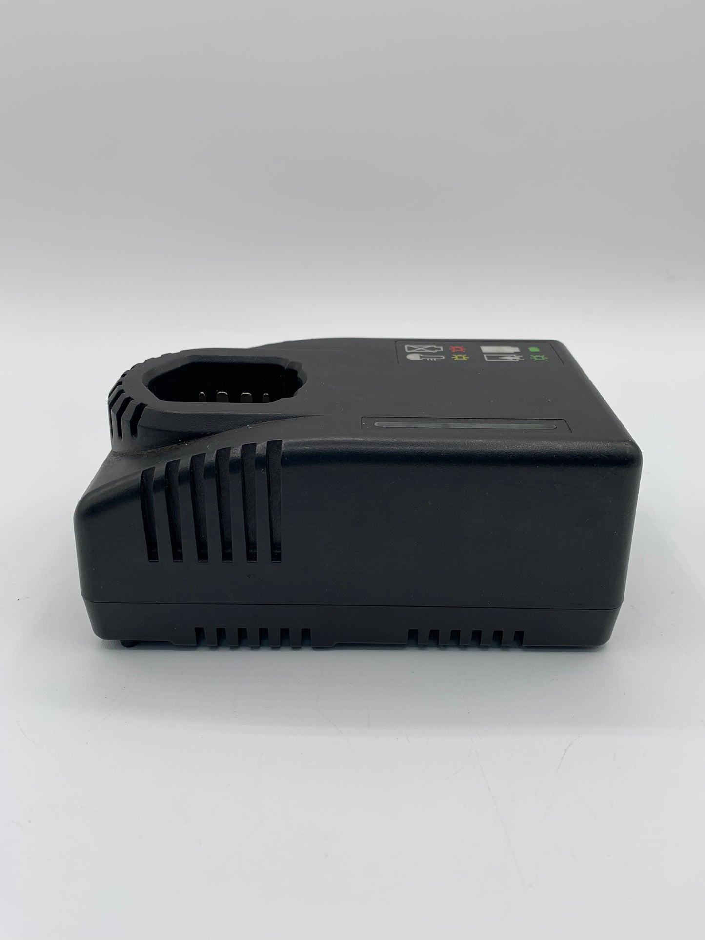 CTC772A 14.4 Lithium Battery - Snap-on Charger Black