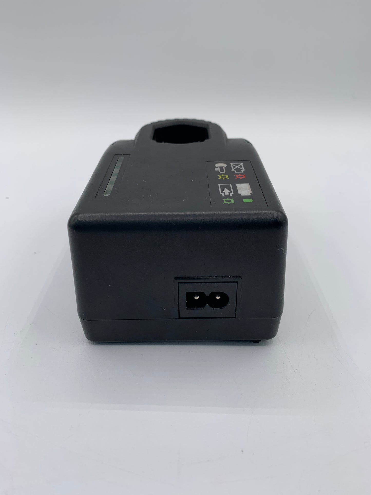 CTC772A 14.4 Lithium Battery - Snap-on Charger Black