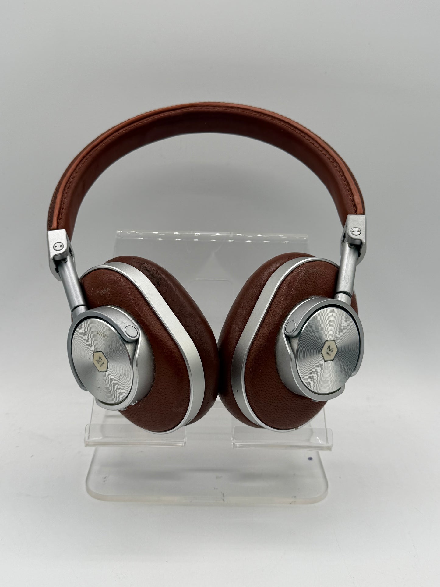 Master Dynamic MW65 Wireless Noise-Cancelling Headphones Brown
