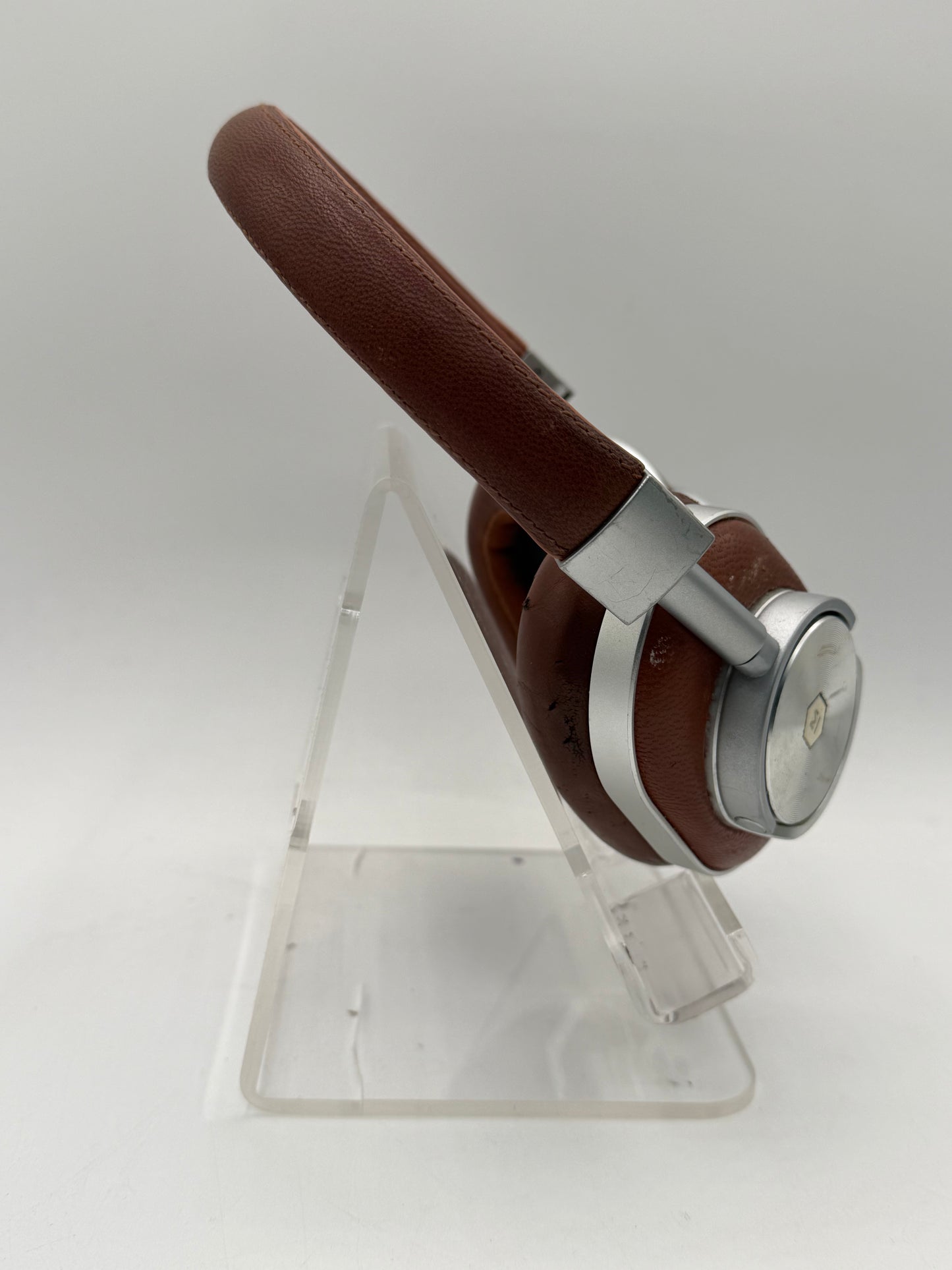 Master Dynamic MW65 Wireless Noise-Cancelling Headphones Brown