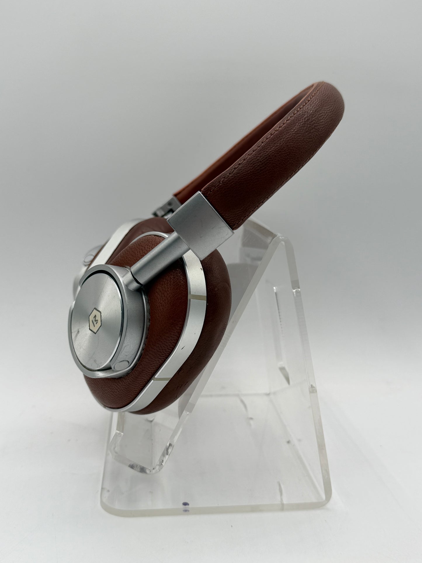 Master Dynamic MW65 Wireless Noise-Cancelling Headphones Brown