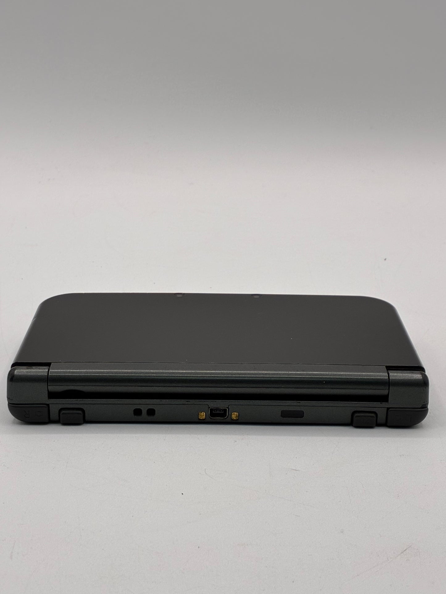 Nintendo 3DS XL RED-001 2014 Video Game Console