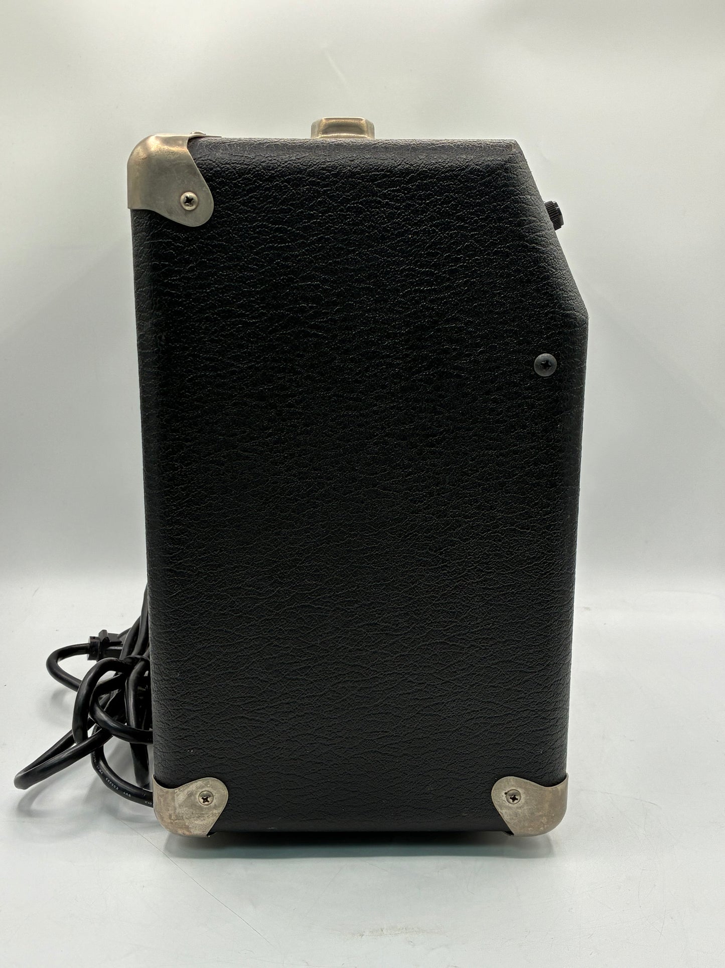 Squier 15 AMP Guitar Amplifier - Working & Untested