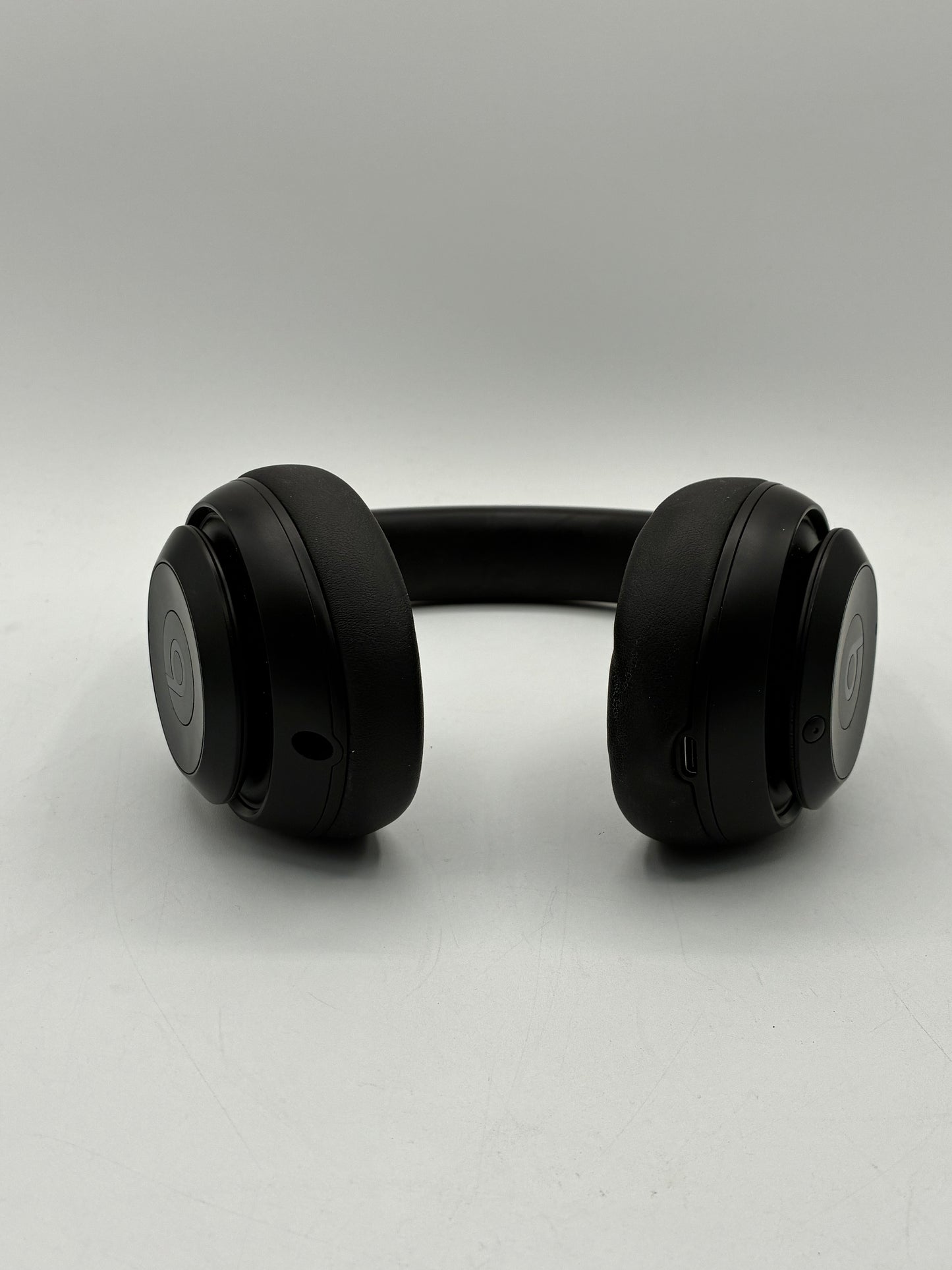 Beats by Dr. Dre Studio Pro Bluetooth Headphones Black MQTP3LL/A Open Box Free Shipping