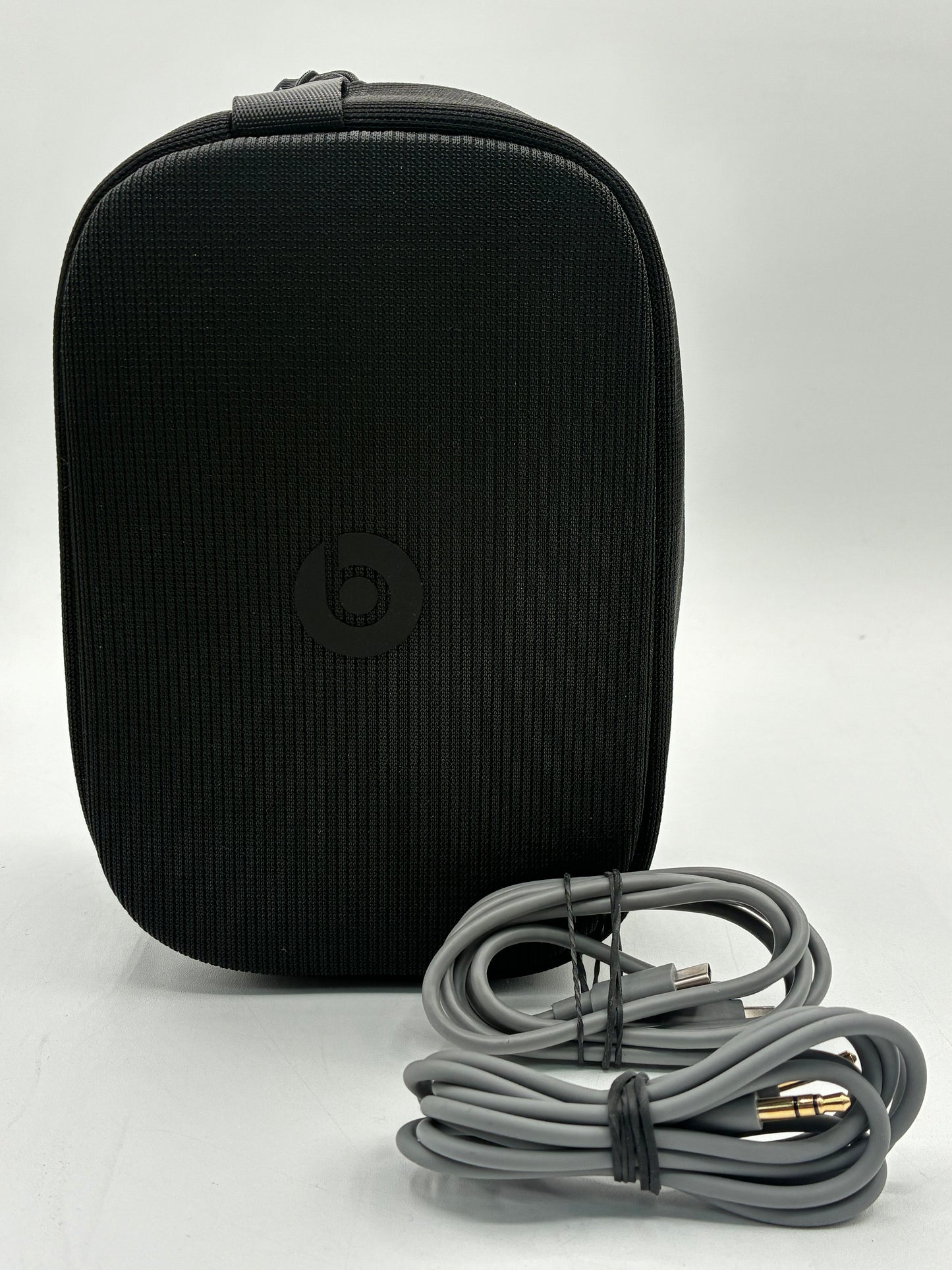Beats by Dr. Dre Studio Pro Bluetooth Headphones Black MQTP3LL/A Open Box Free Shipping