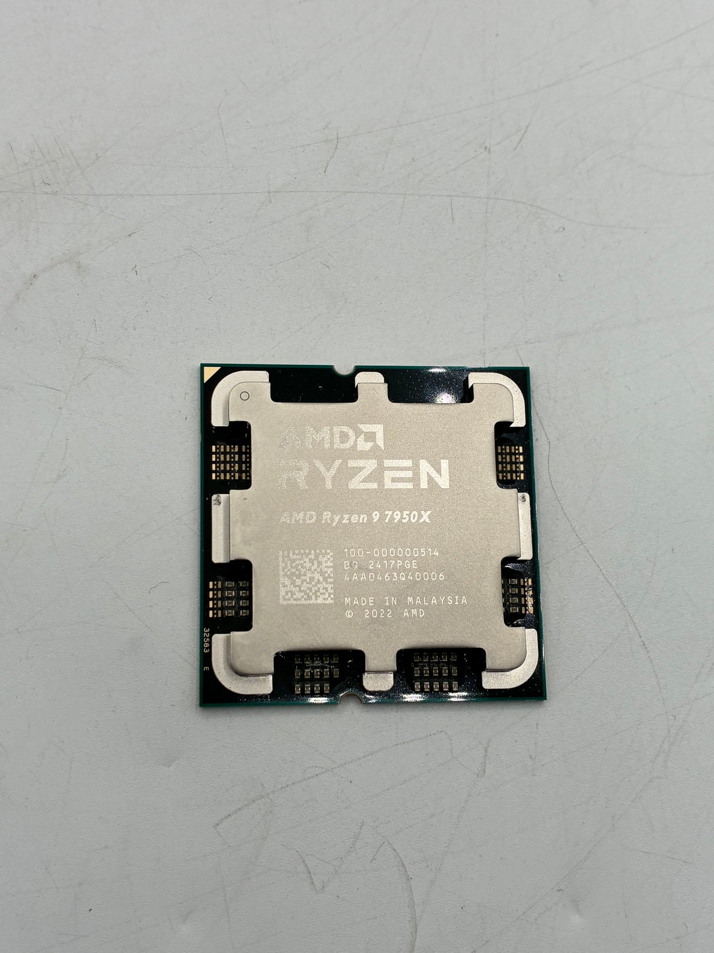 AMD Ryzen 9 7950X 4.60GHz 16 Core 100-100000514W0F 32 Thread AM5
