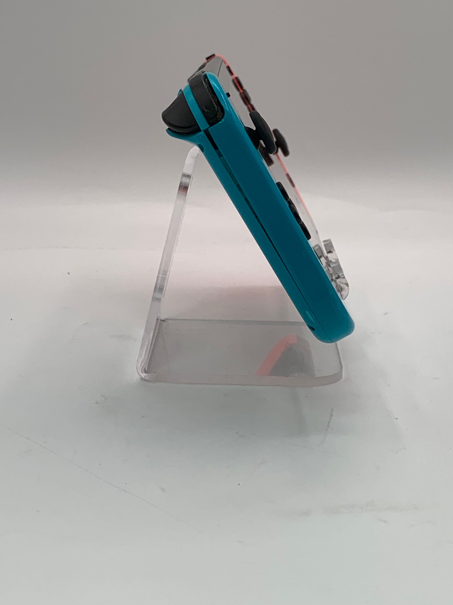 Nintendo Switch (HAC-001) 2017 Multi-Colored ( Blue Joycon does not work)
