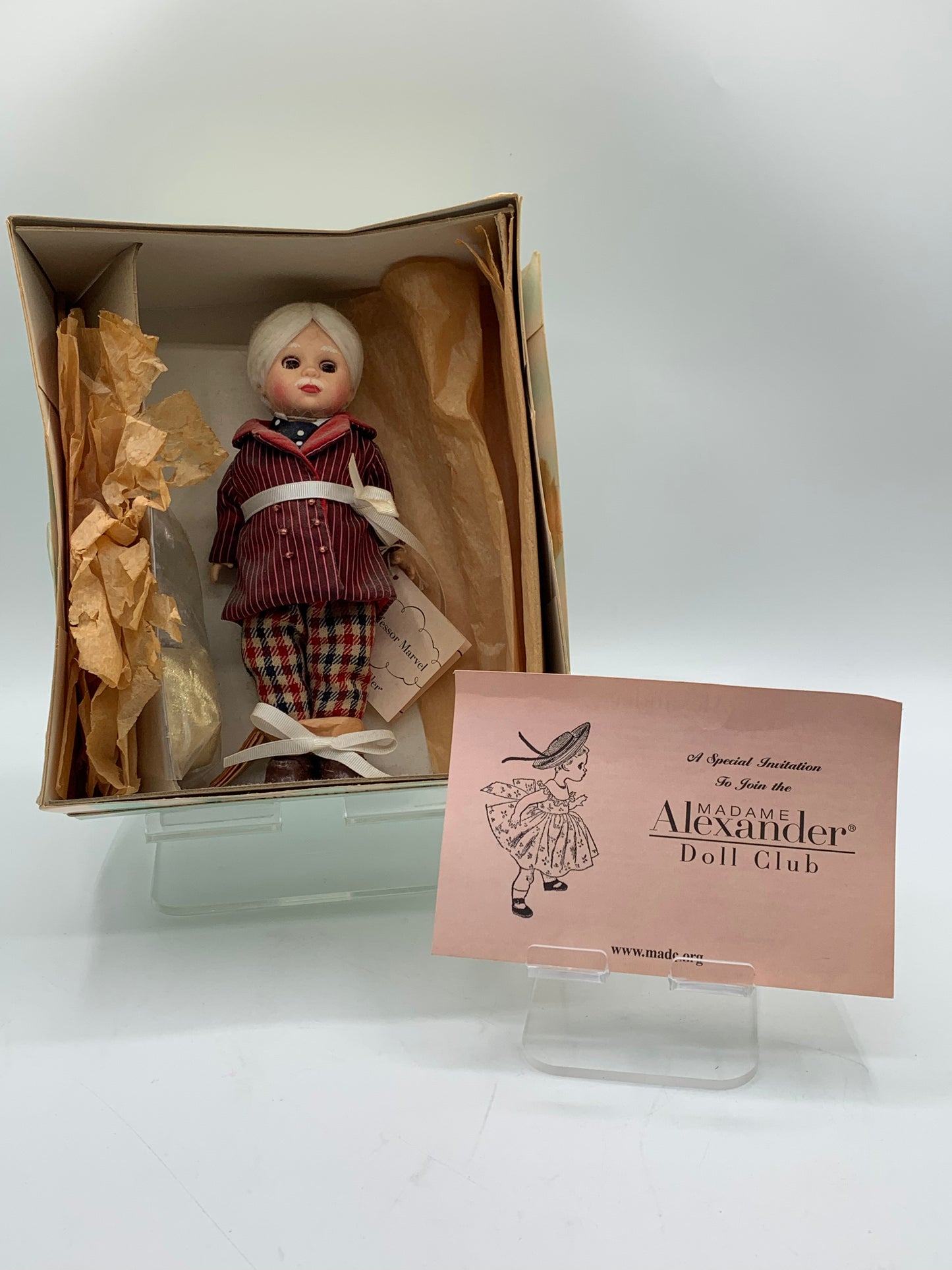 Madame Alexander Dolls 48490 - Collectable Doll!
