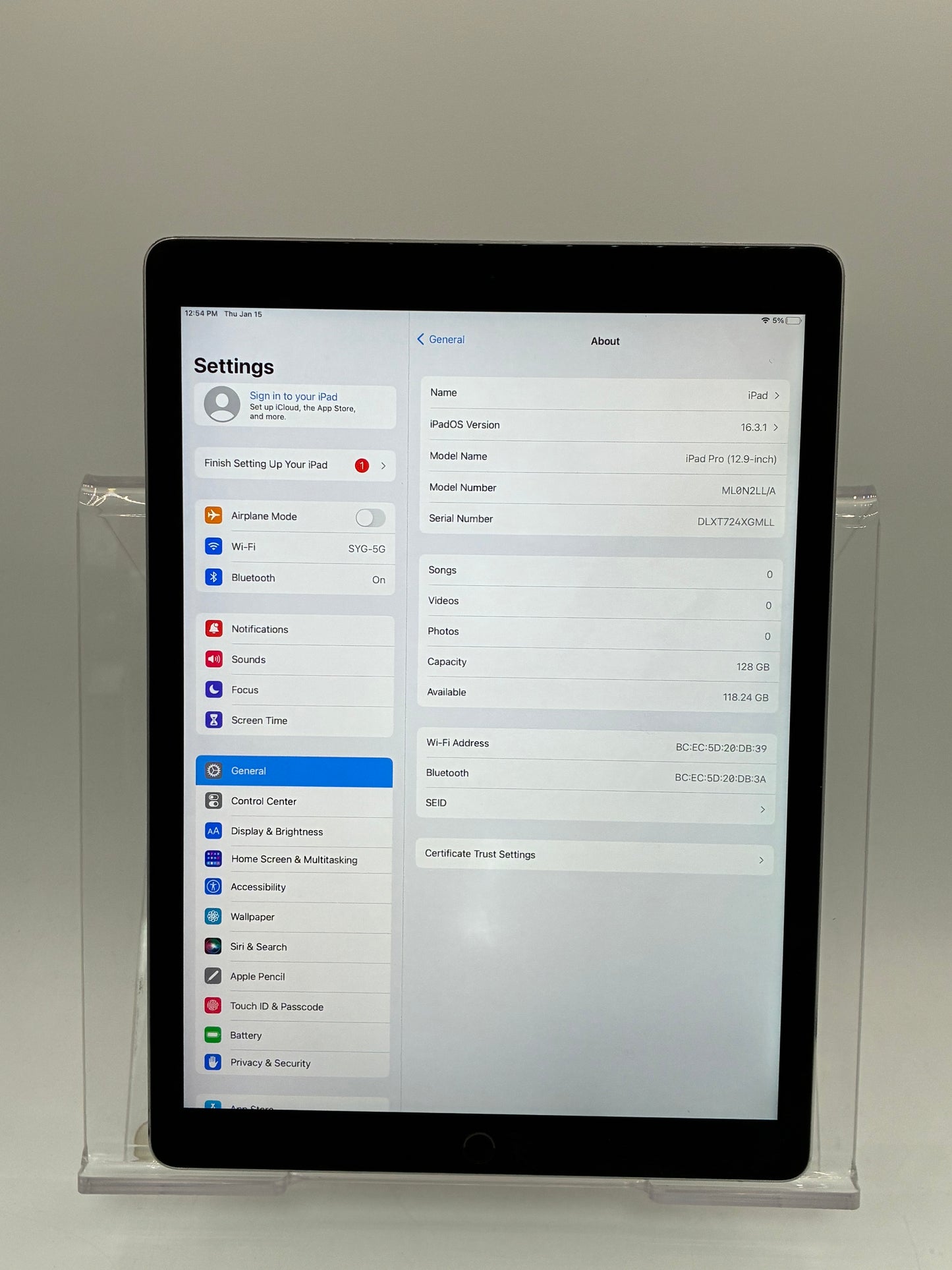 Apple iPad Pro 12.9" (1st Gen) A1584 128GB Silver