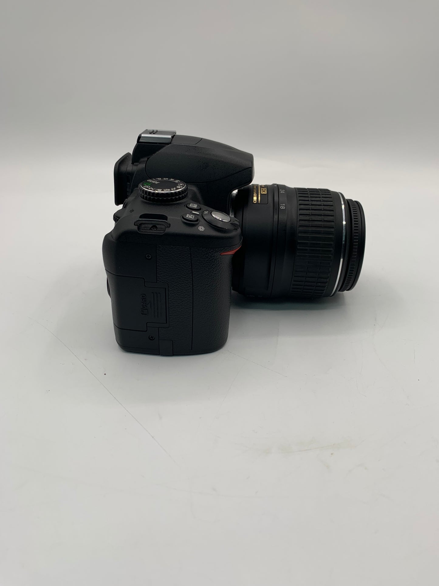 Nikon D3000 Digital SLR Camera 10.2MP with 18-55mm Lens w/ Battery Tested Free Shipping