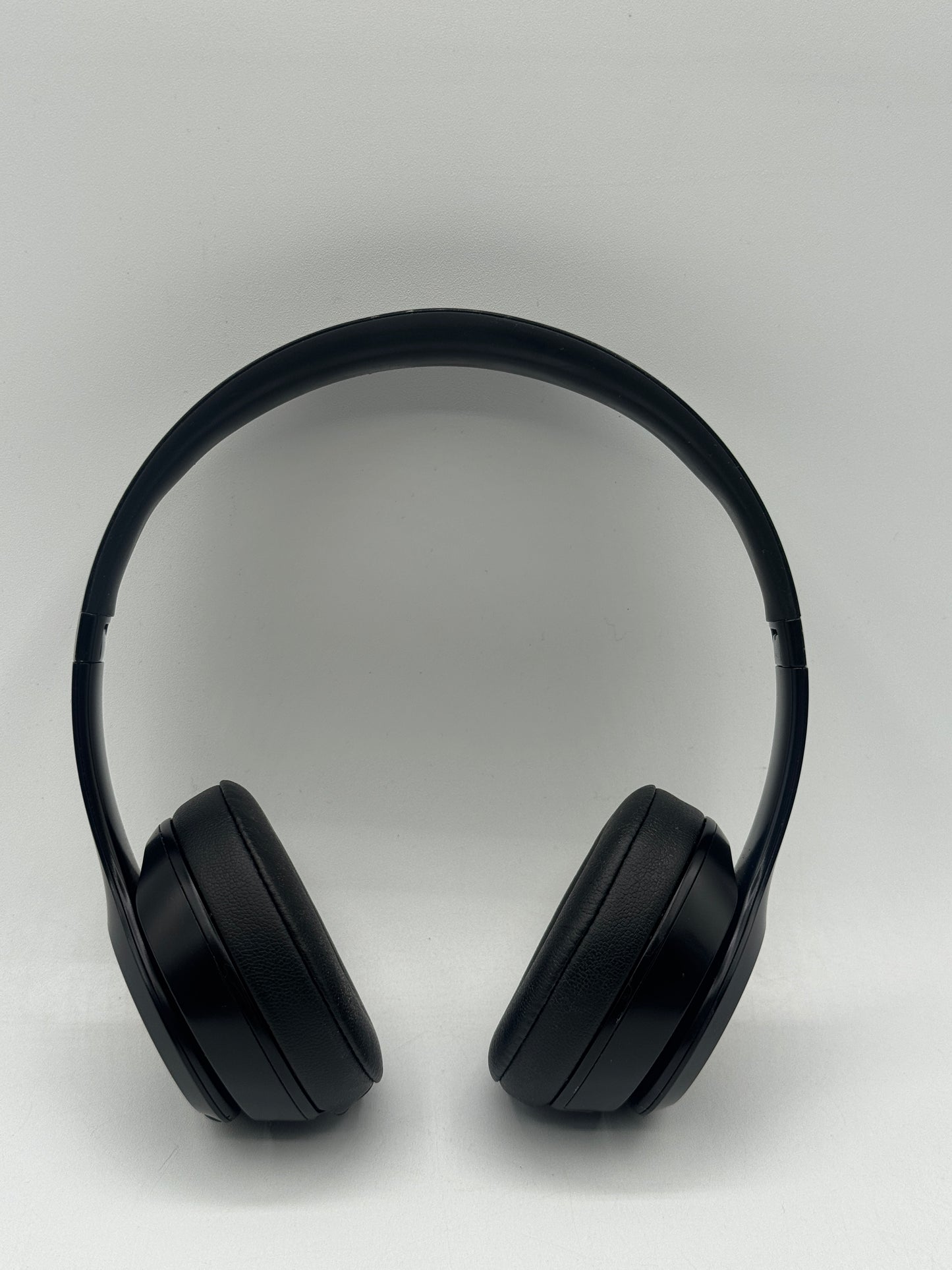 Beats Solo3 Wireless On-Ear Bluetooth Headphones Black MX432LL/A Free Shipping