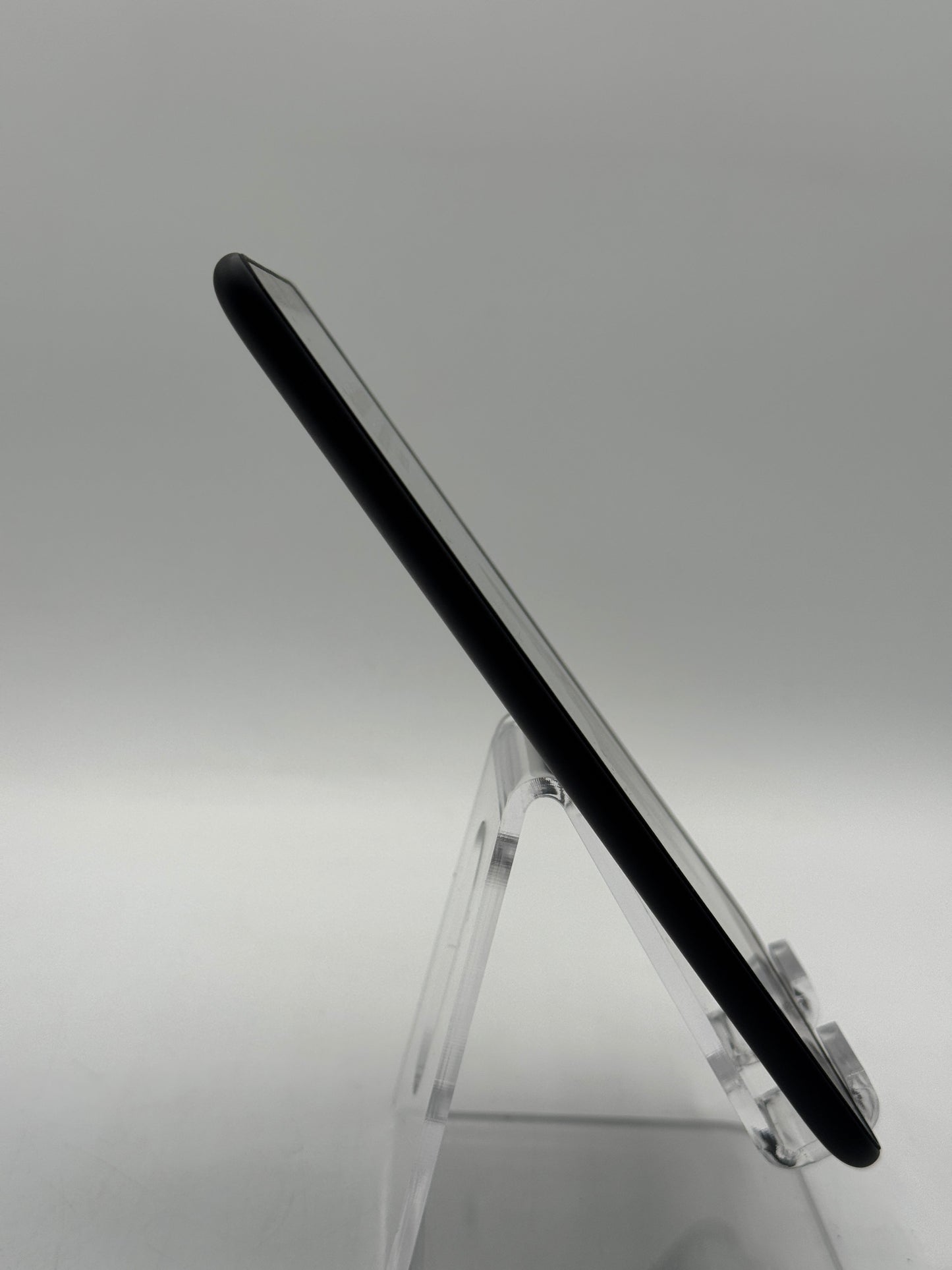 Amazon Kindle Paperwhite 12th Generation 7" 16GB Black Great Condition Free Shipping