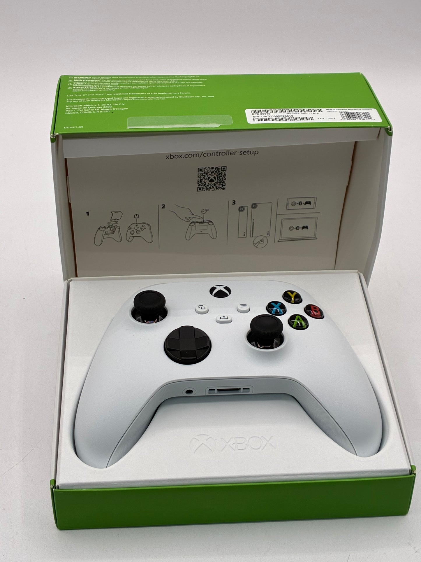 Microsoft Xbox Series Wireless Controller Model 1914 White - New Open Box
