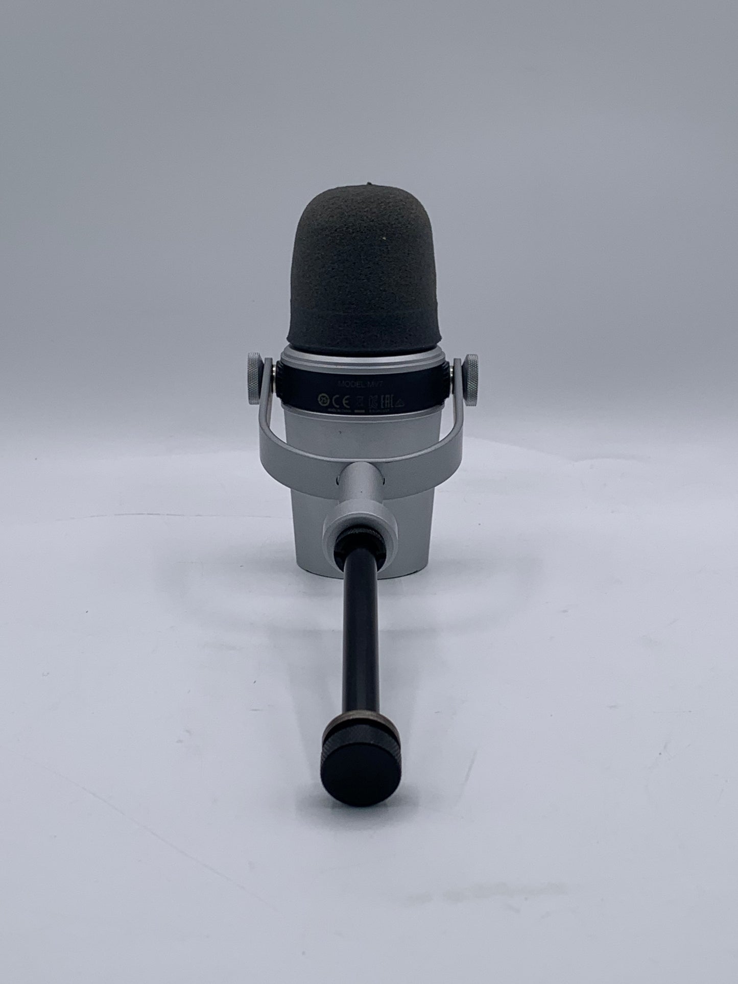 Shure MV7 USB XLR Podcasting Dynamic Microphone - Silver/Grey Free Shipping