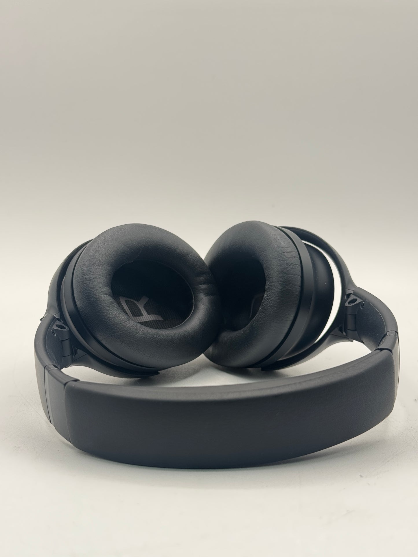 Bose QuietComfort 45 Around-Ear Noise Cancelling Bluetooth Headphones Free Shipping
