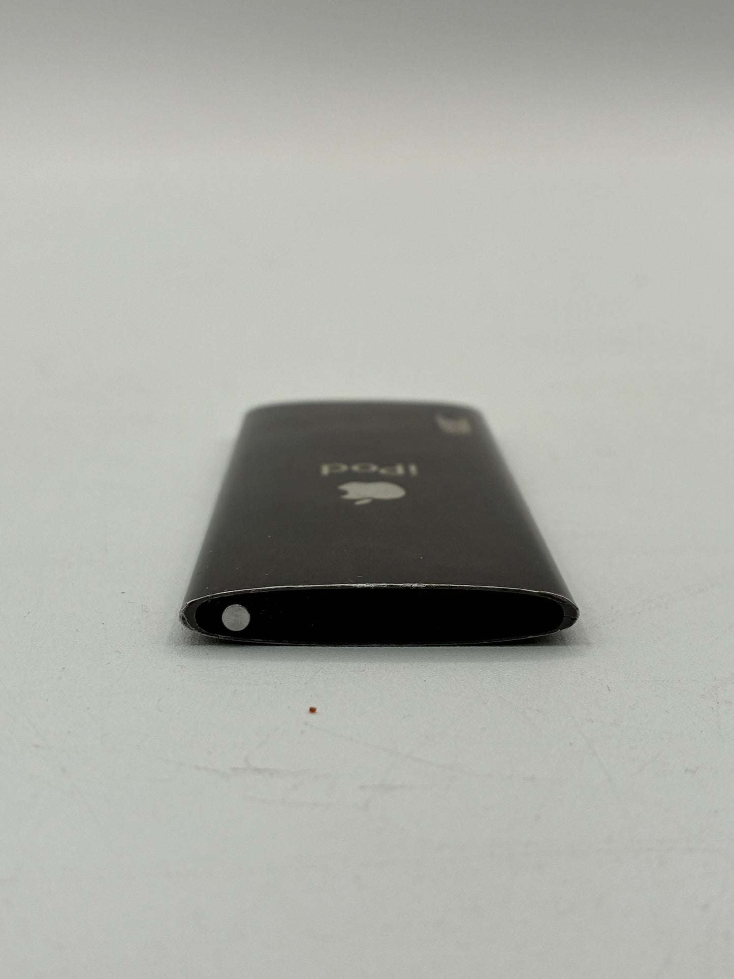 Apple iPod Nano 5th Gen A1320 2009 Space Gray (READ)
