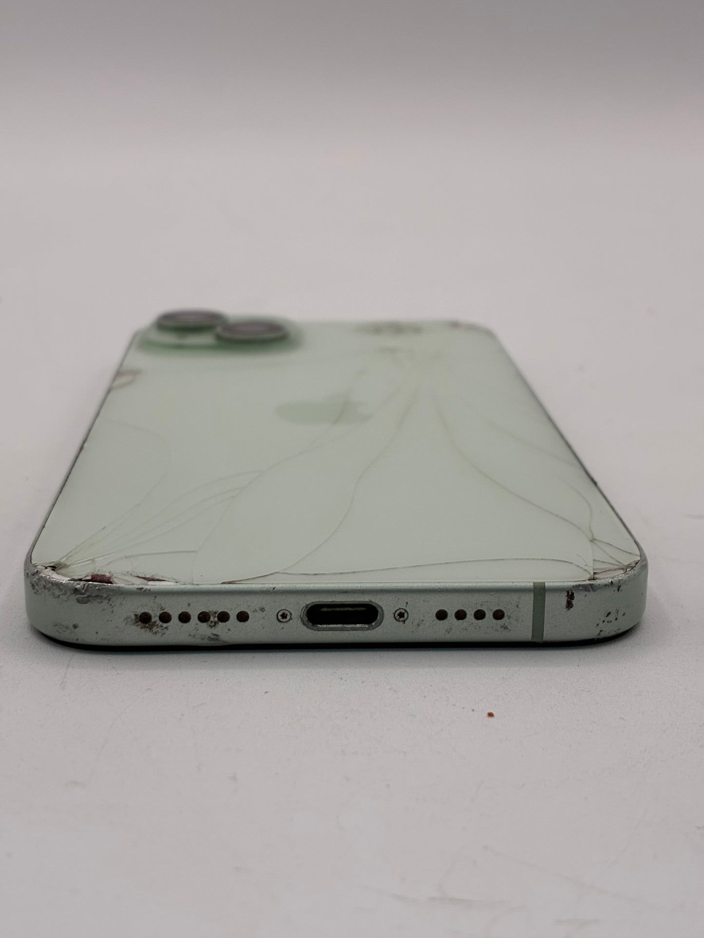 Unlocked Apple iPhone 15 Plus 6.7 inch 128GB Cracked Back