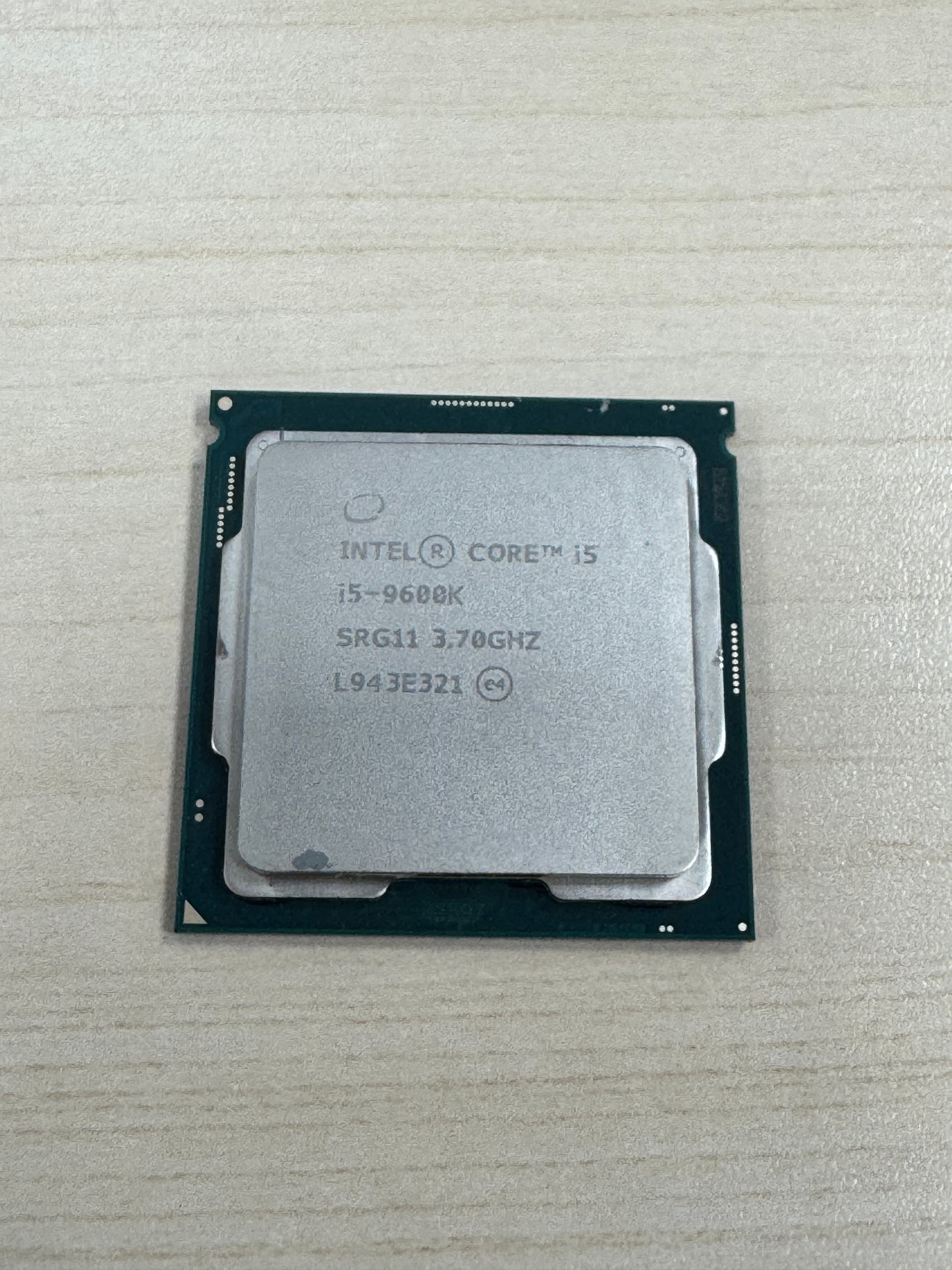 Intel Core i5-9600K 3.7GHz 6-Core LGA 1151 CPU Free Shipping