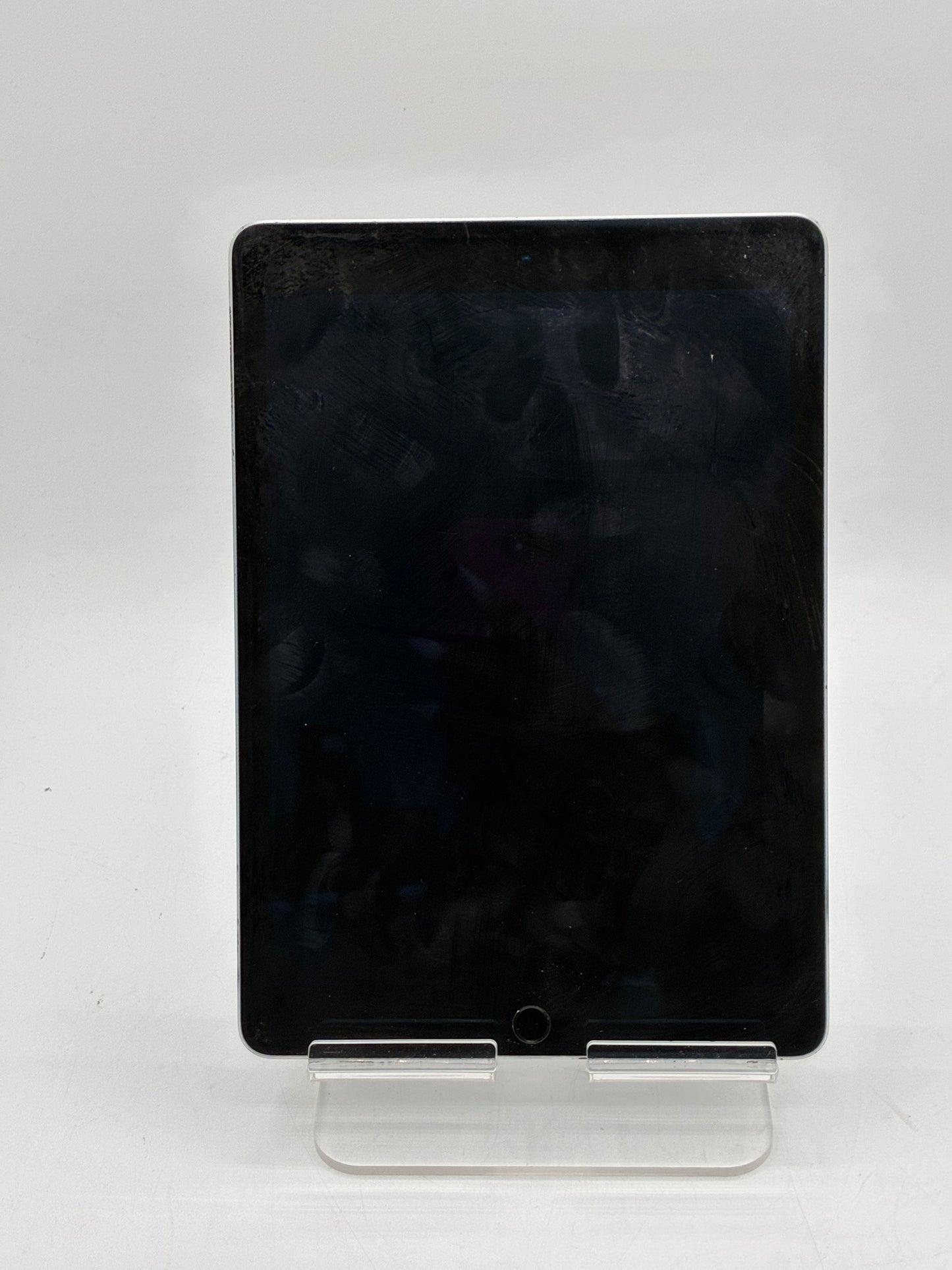 Apple iPad Air (2nd Gen) A1566 (2014) - Broken - Silver - 32GB