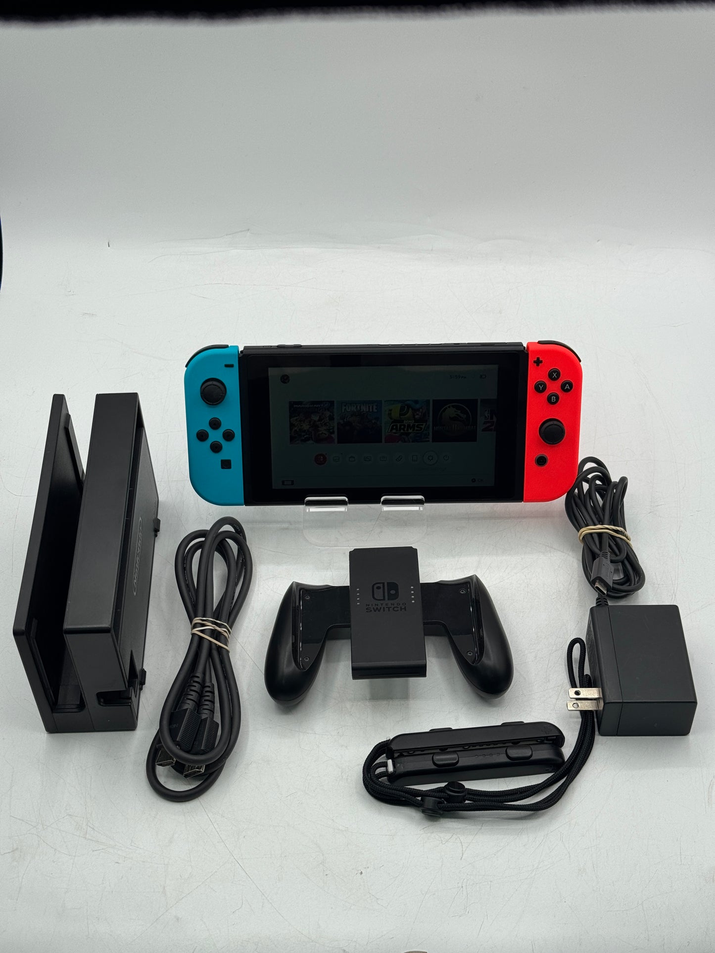 Nintendo Switch (HAC-001-01) 2019 32GB Console Black w/Accessories Free Shipping