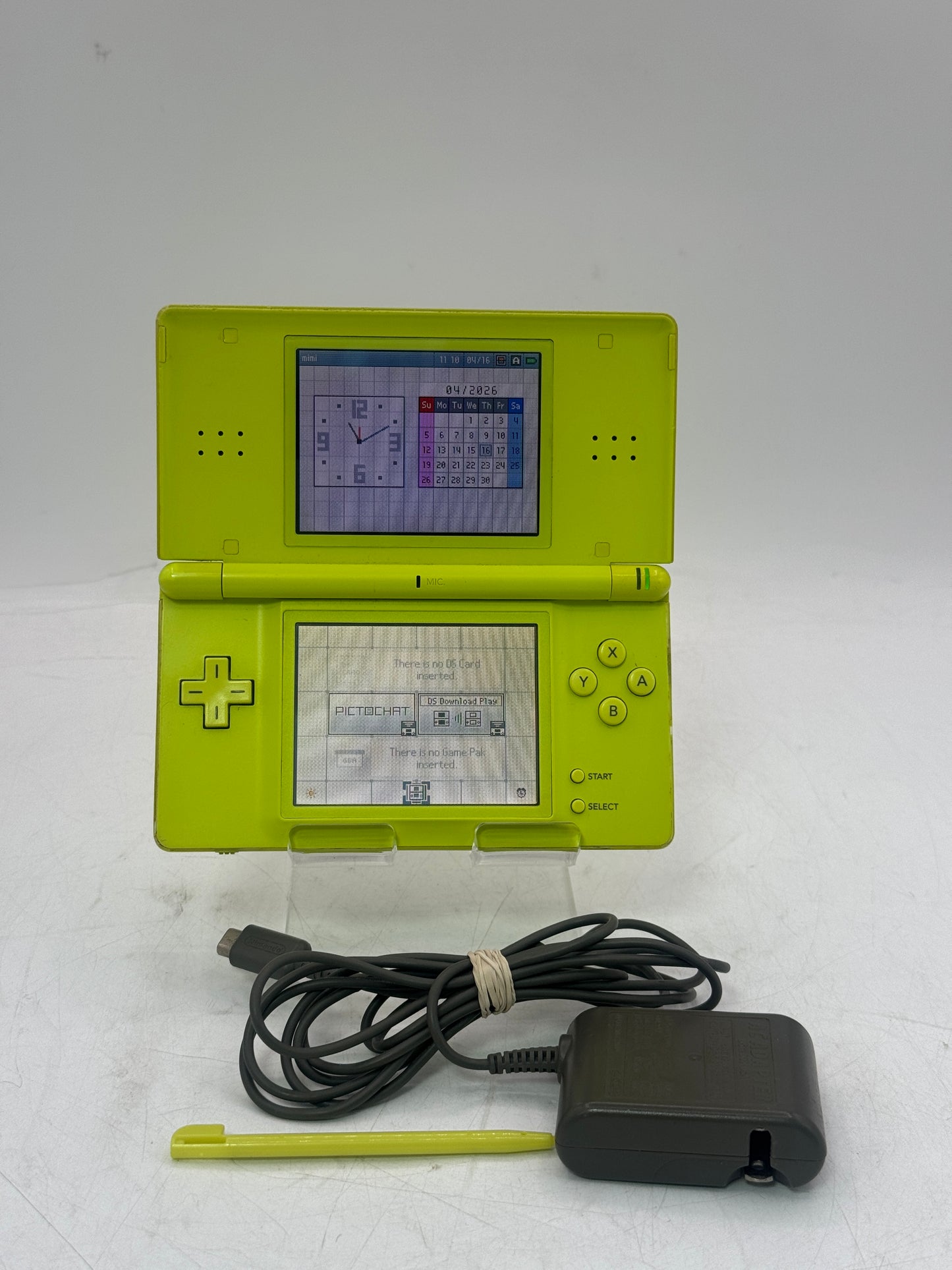 Nintendo DS Lite Console USG-001 Lime Green w/Charger and Stylus Tested Free Shipping