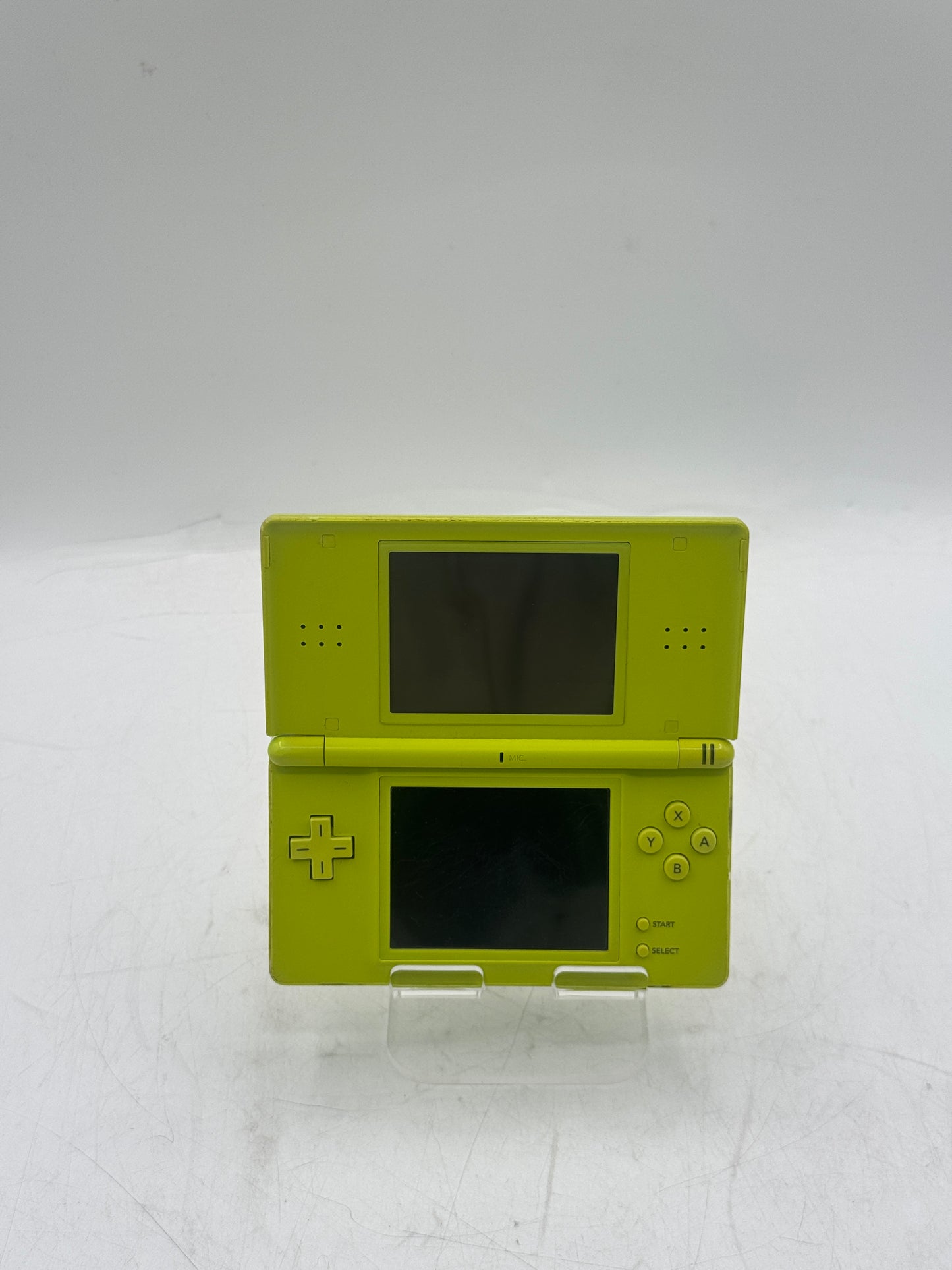 Nintendo DS Lite Console USG-001 Lime Green w/Charger and Stylus Tested Free Shipping