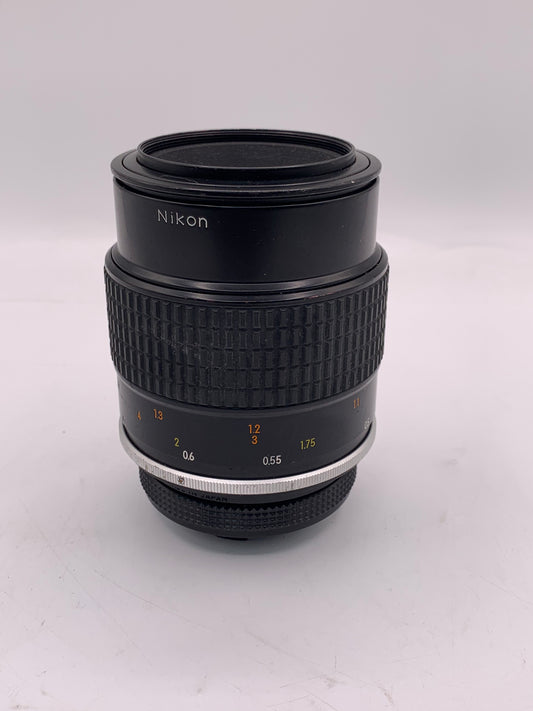 Nikon AF-S Nikkor 105mm F2.8G IF-ED VR Micro Camera Lens
