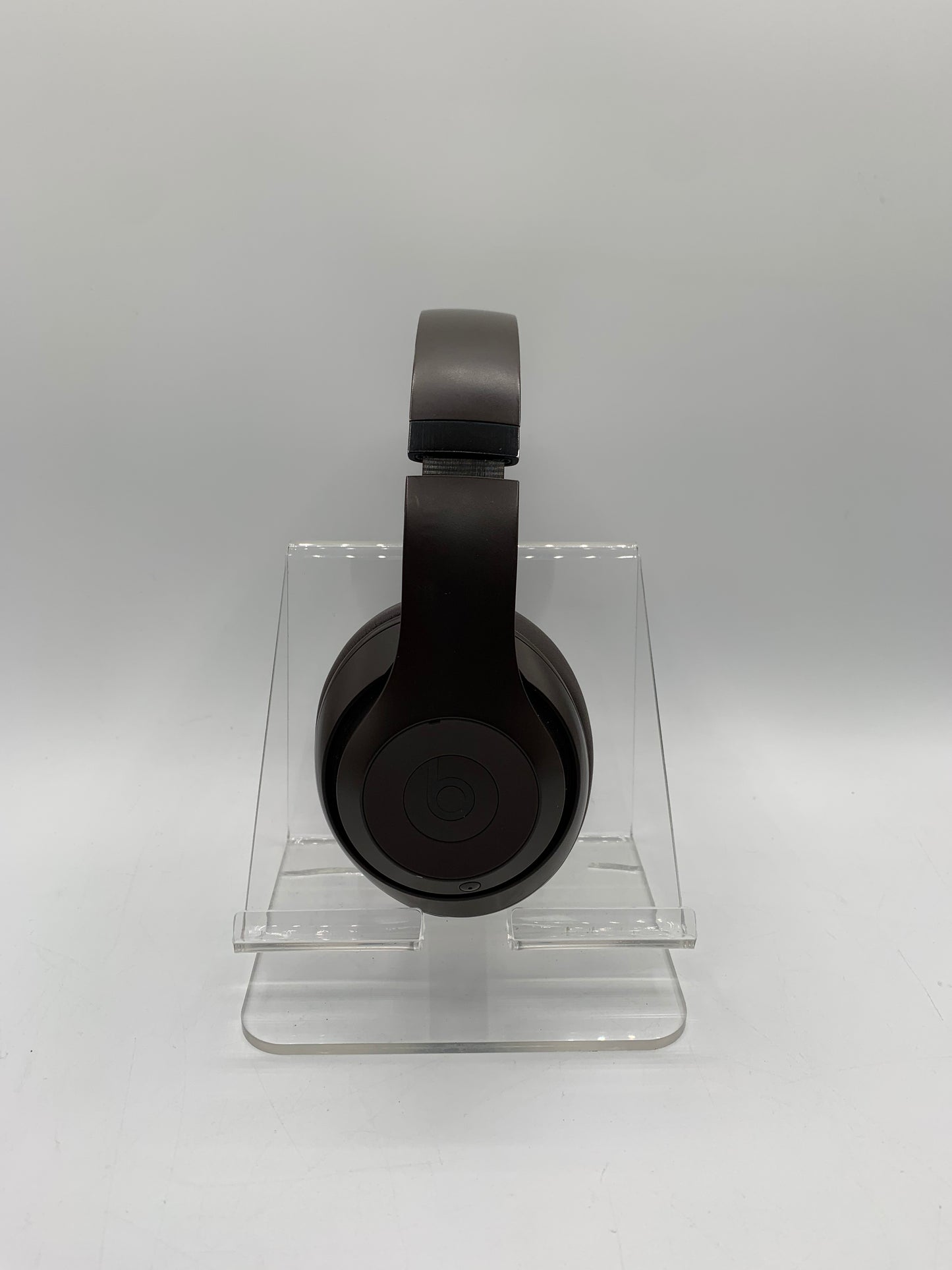 Beats Studio Pro Brown Wireless Headphones - Carrying Case
