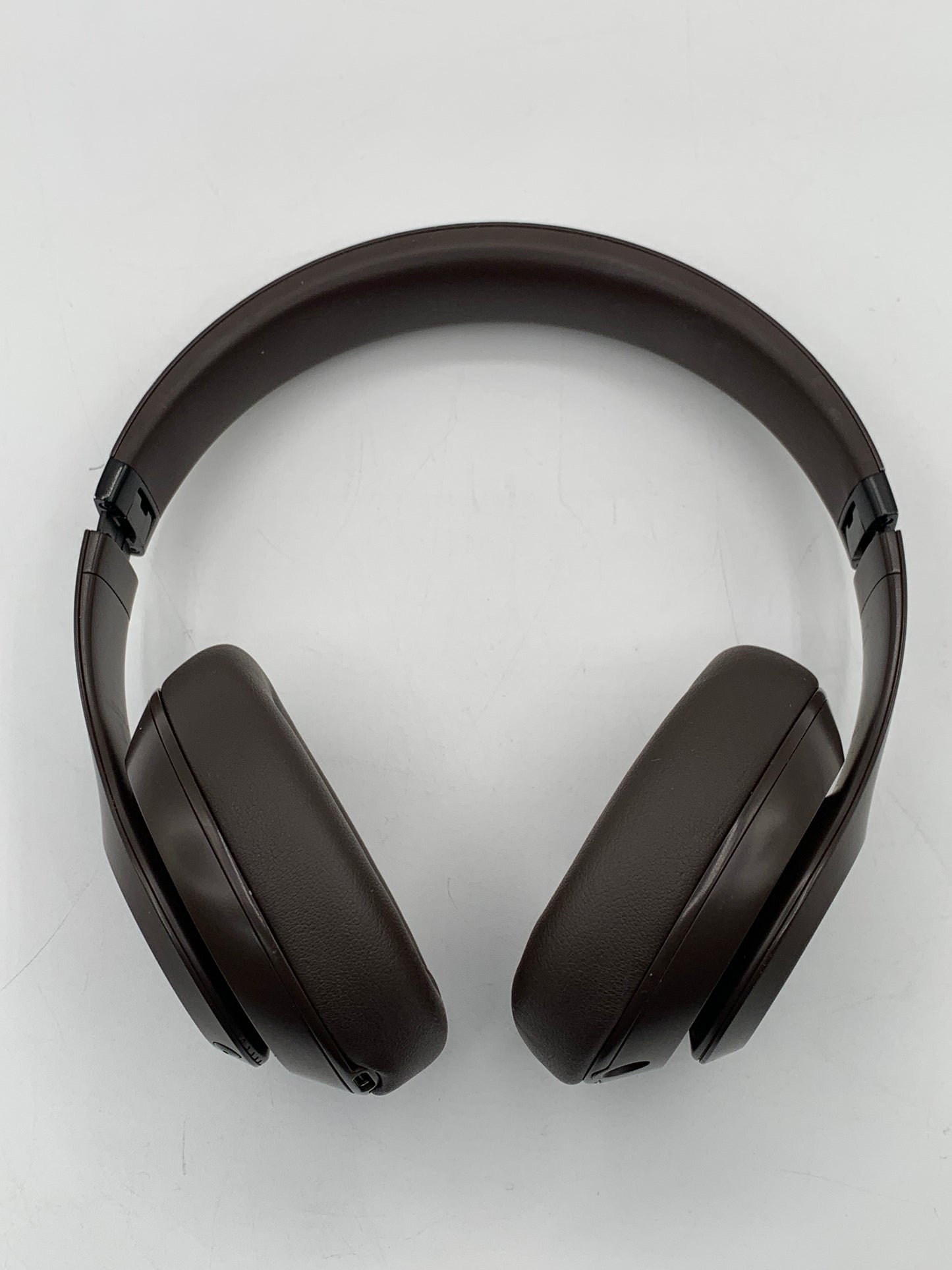 Beats Studio Pro Brown Wireless Headphones - Carrying Case