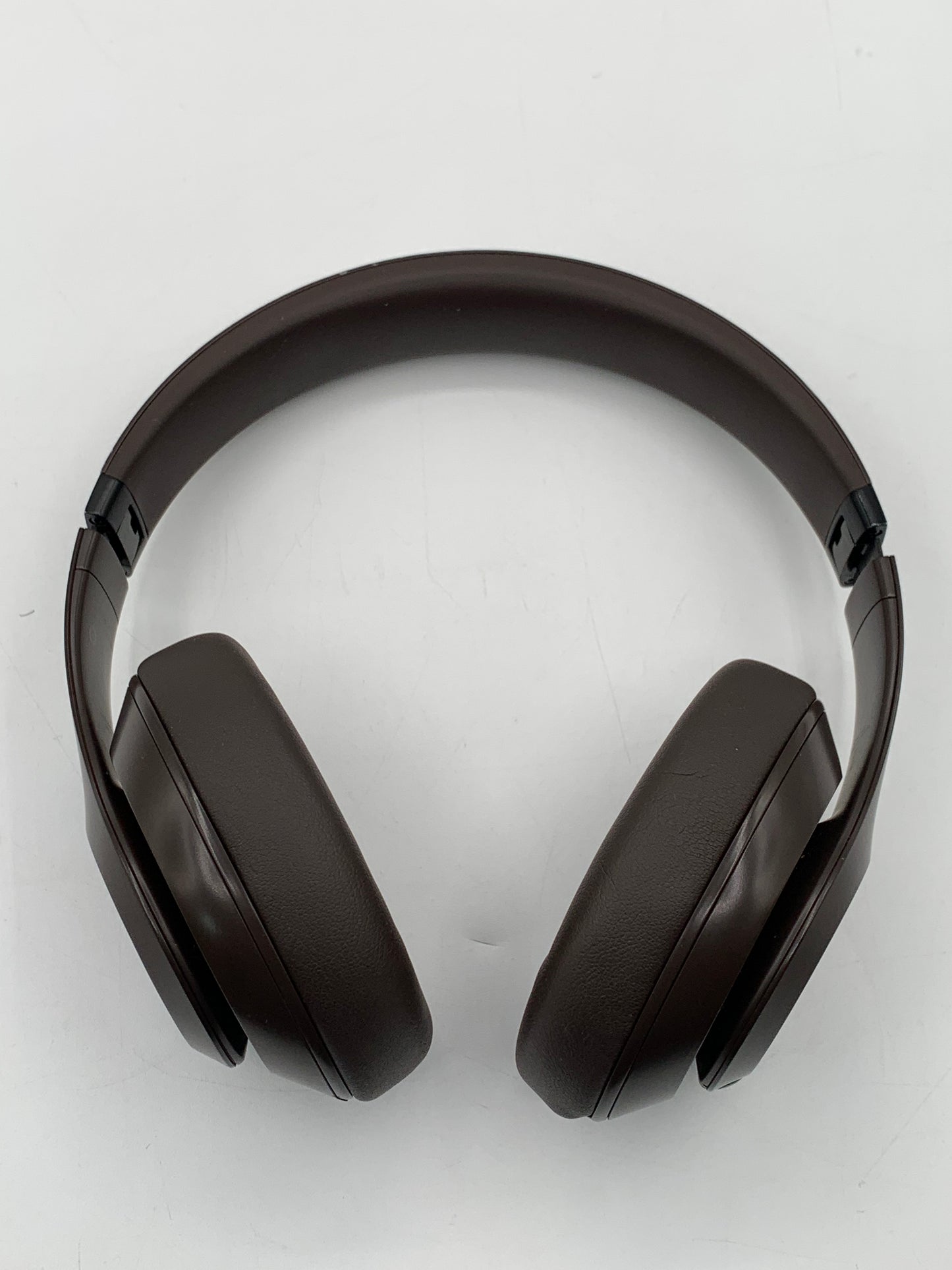 Beats Studio Pro Brown Wireless Headphones - Carrying Case
