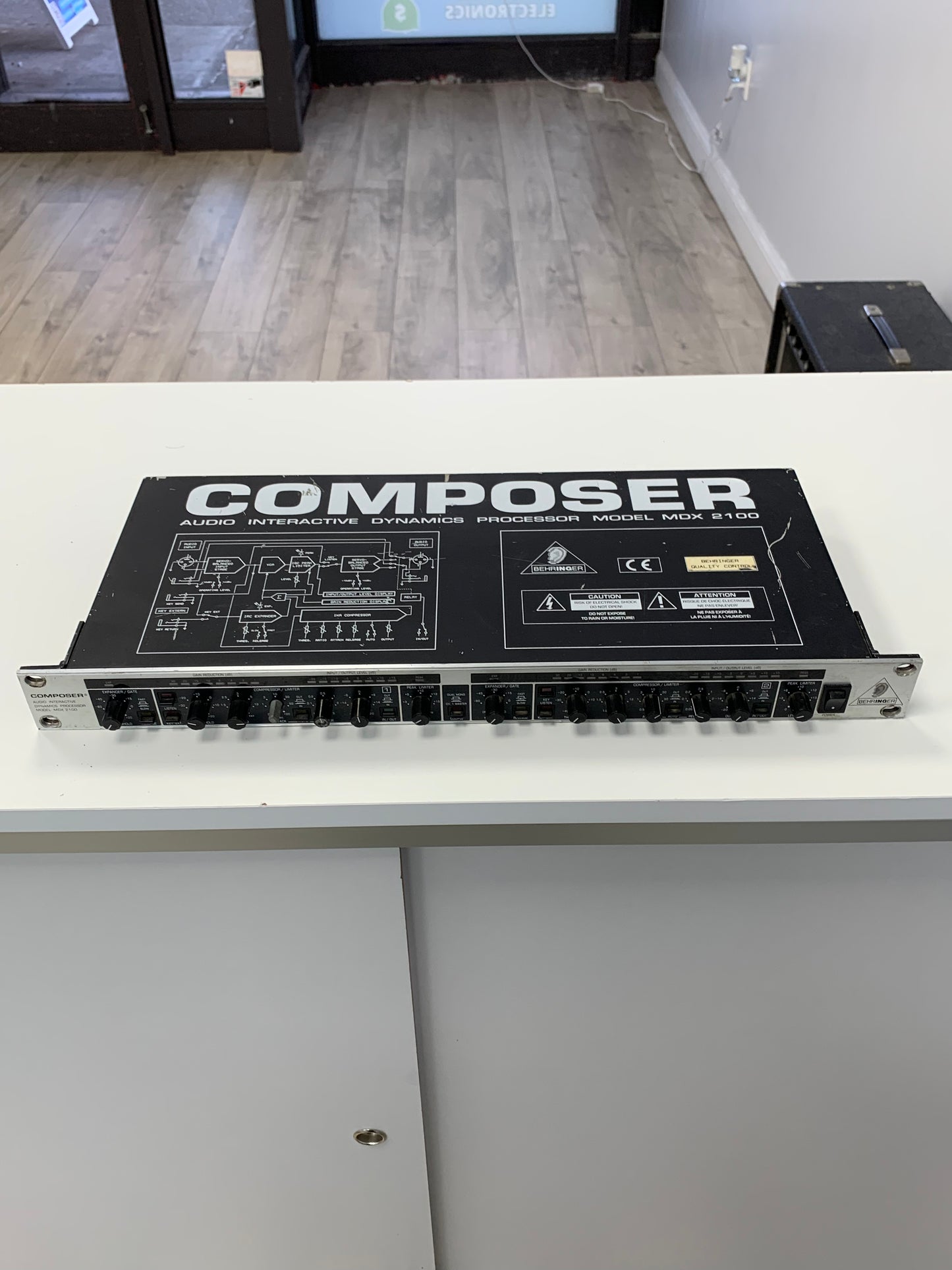 Behringer MDX 2100 Analog Audio Interactive Dynamics Processor