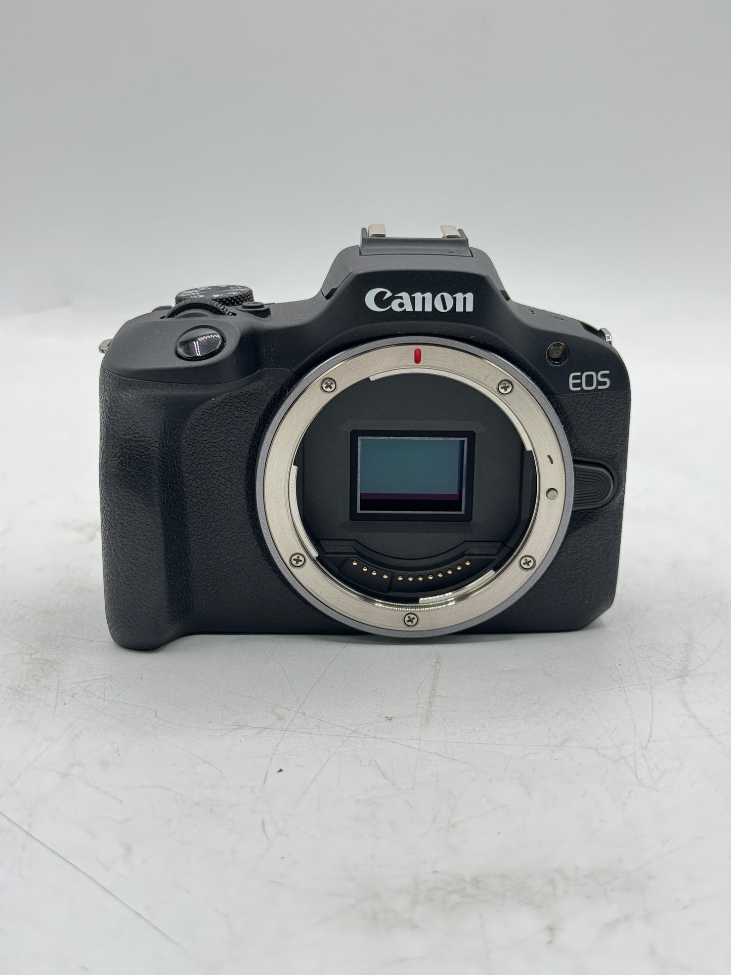Canon EOS R100 Mirrorless 24.1 MP Camera with RF-S 18-45mm f/4.5-6.3 and Battery