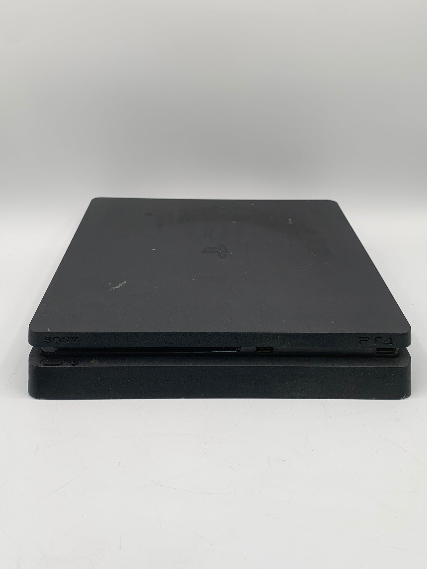 Sony PlayStation 4 Slim CUH-2215B 1TB
