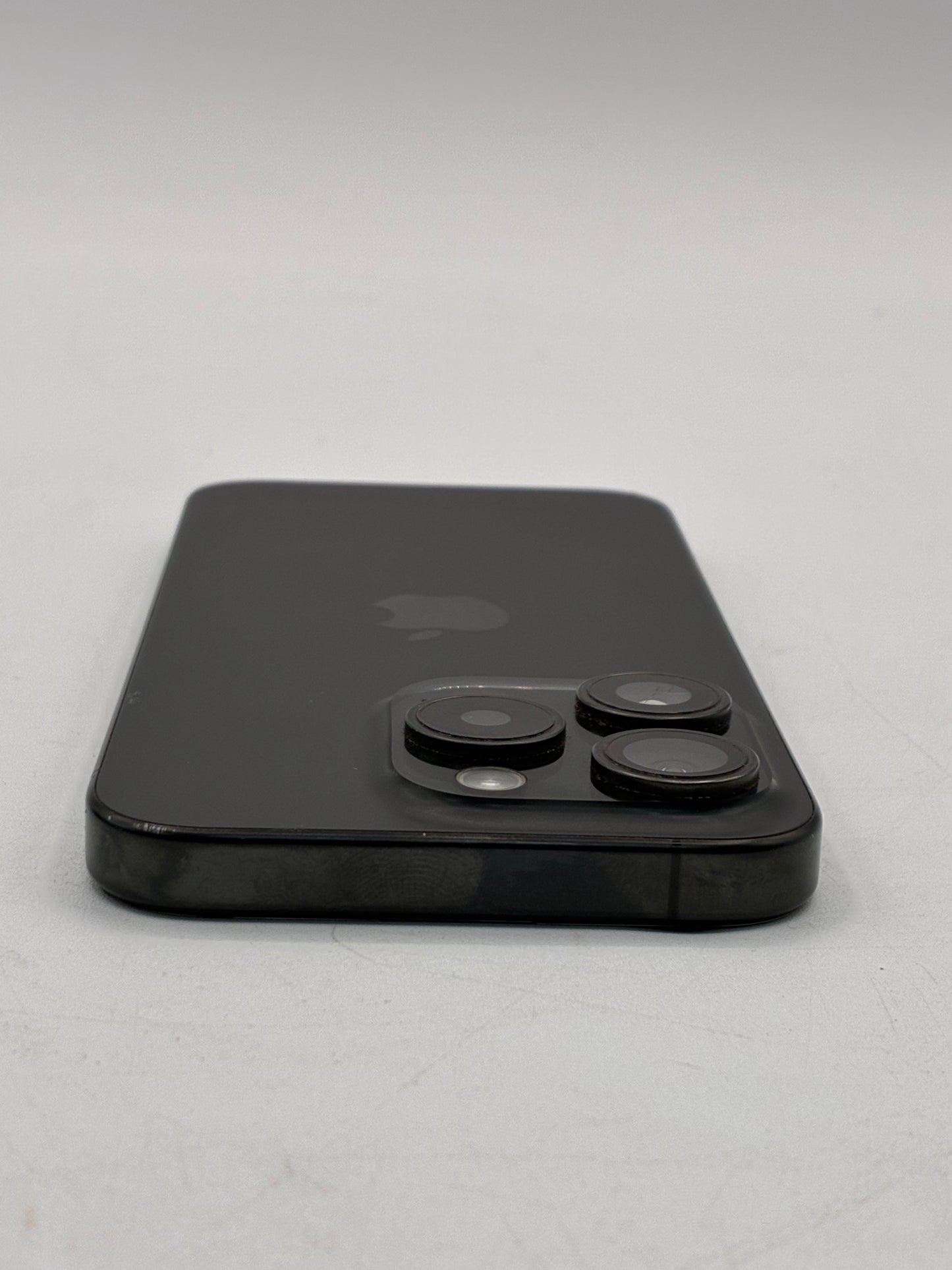 Unlocked Apple iPhone 15 Pro 6.1 inch 256GB MTQR3LL/A Black TItanium PARTS