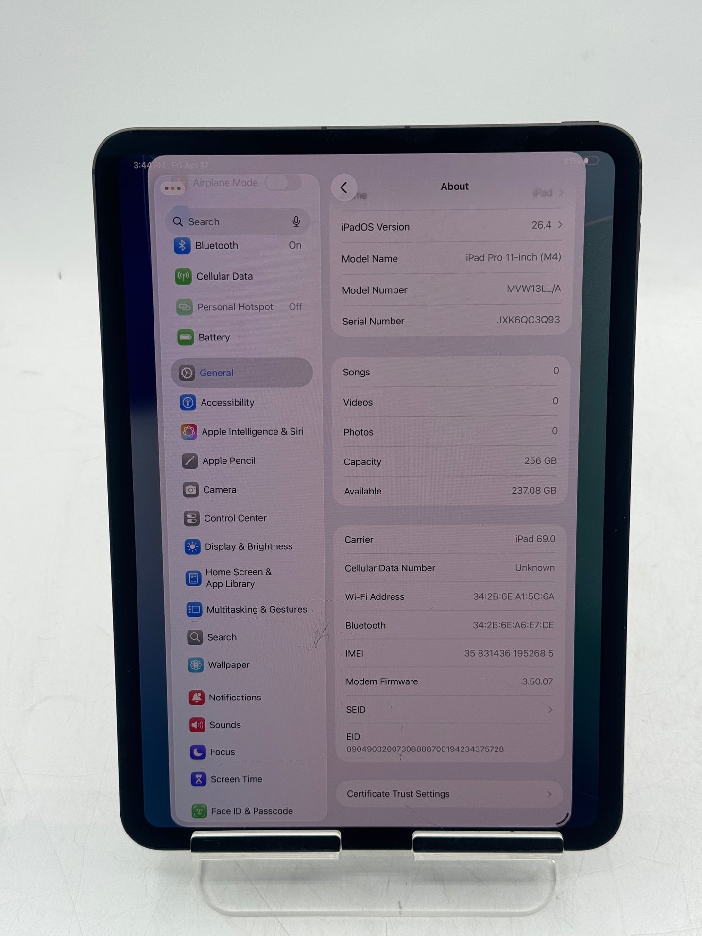 Unlocked Apple iPad Pro 11" M4 256GB A2837 MVW3LL/A Space Black Battery Health 99%
