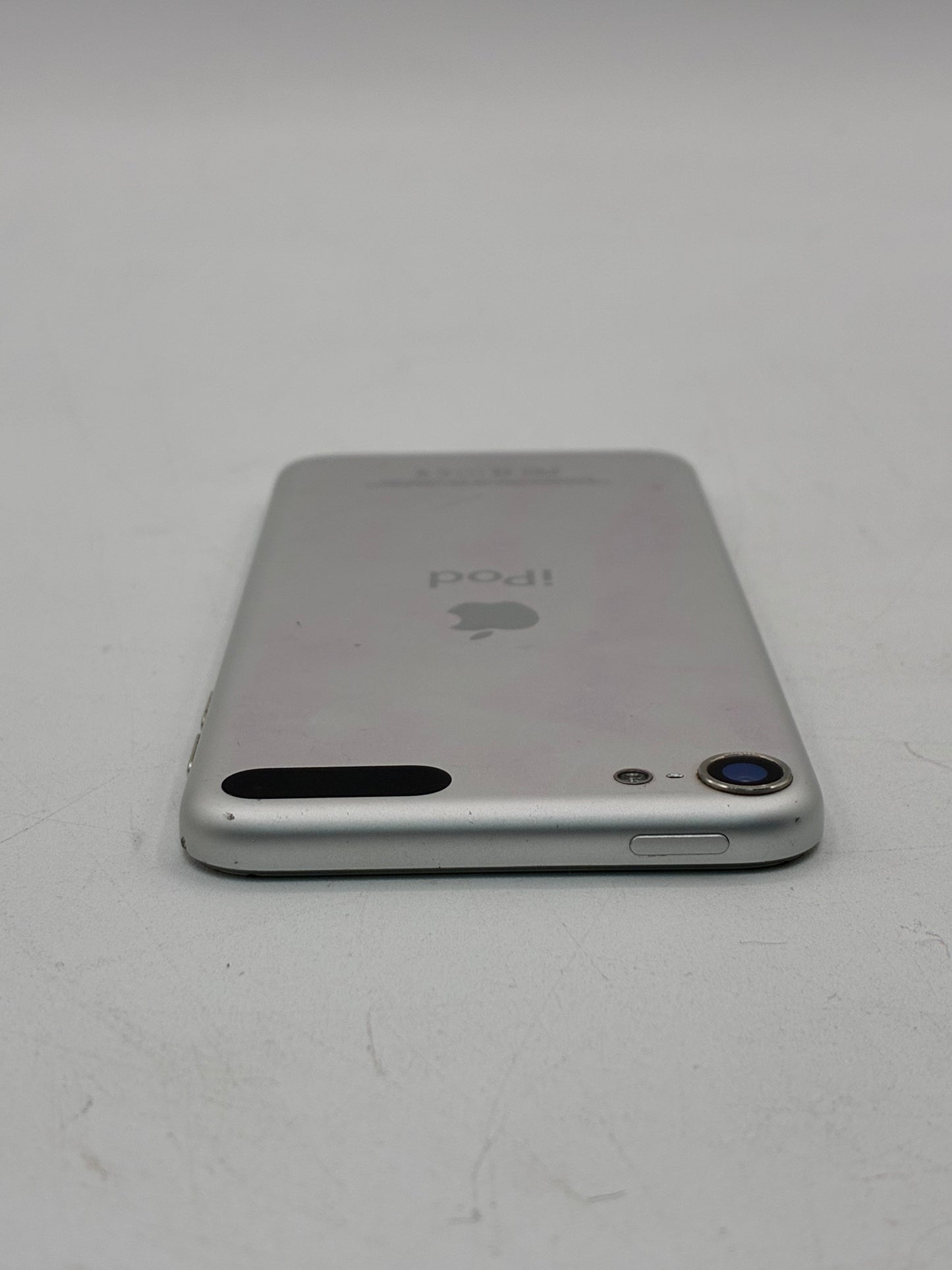Apple iPod Touch 6th Gen A1574 16 GB Silver (Broken)