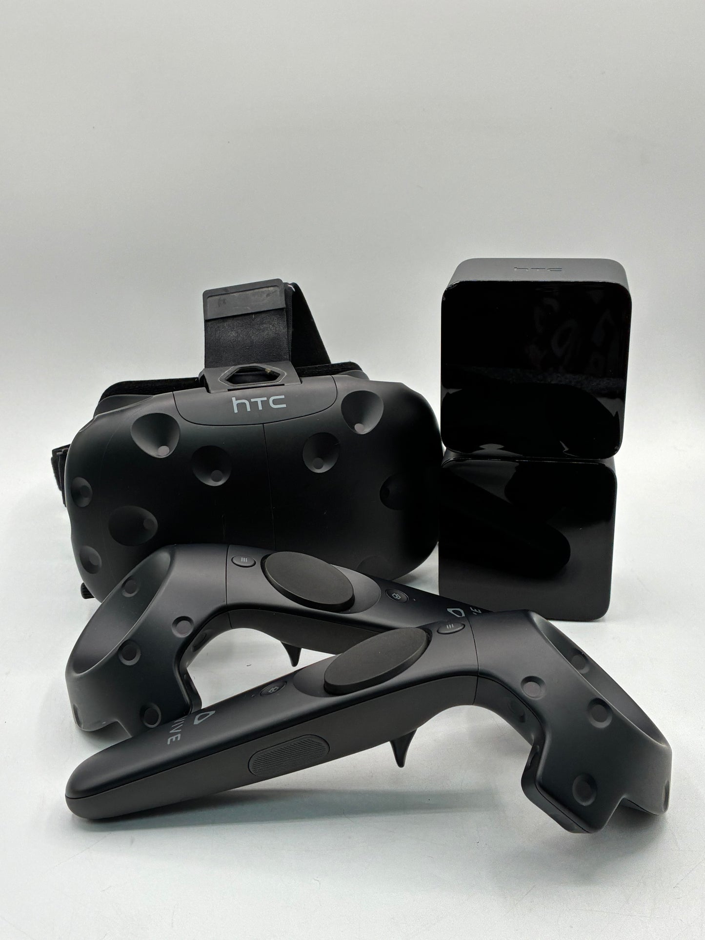 HTC Vive VR Headset Complete System Virtual Reality Set Fully Working Free Shipping