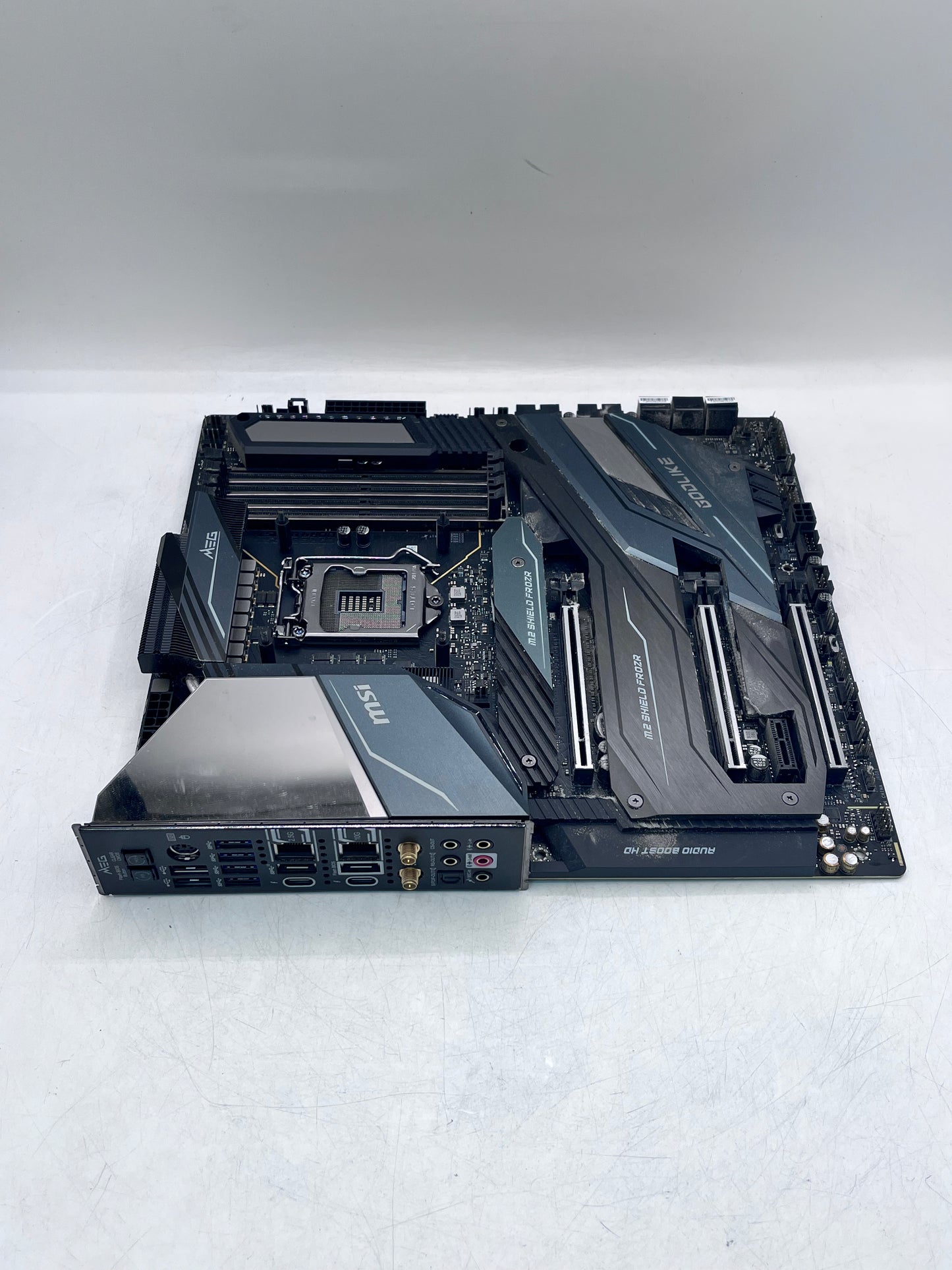 MSI MEG Z490 GODLIKE - LGA 1200, Intel Motherboard, 4 DDR4, 3PCI-Ex16