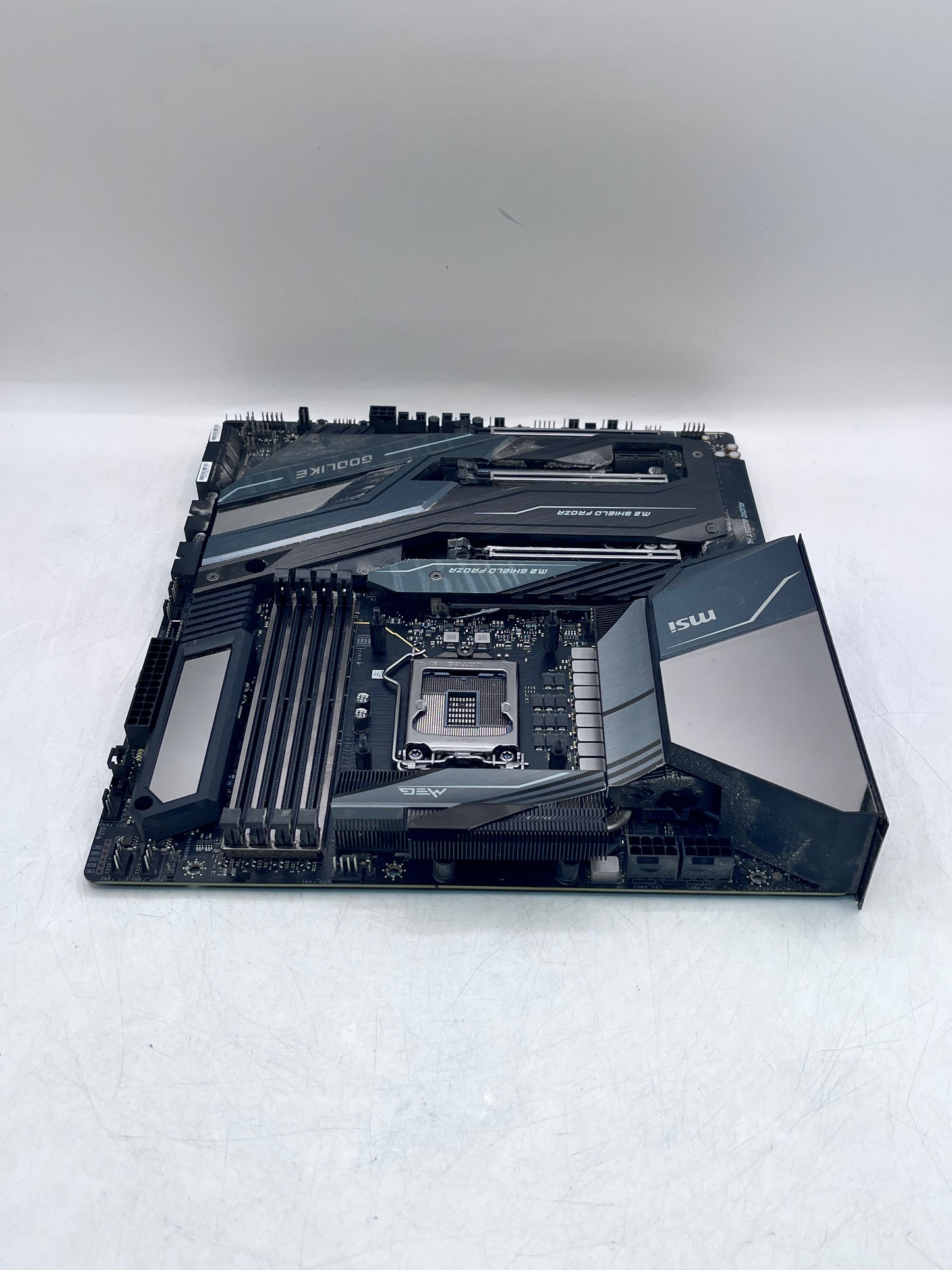 MSI MEG Z490 GODLIKE - LGA 1200, Intel Motherboard, 4 DDR4, 3PCI-Ex16