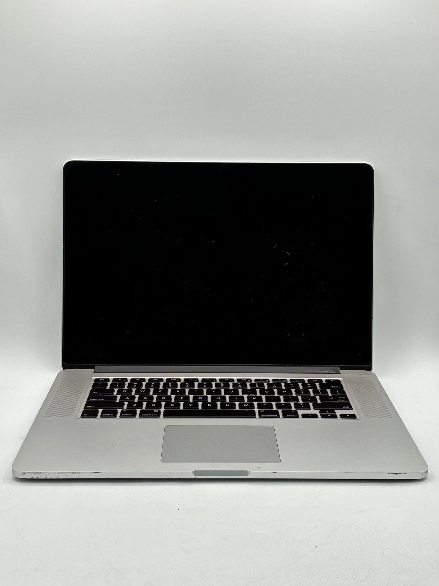 2014 Apple MacBook Pro 15" i7 2 GHz 8GB RAM 256GB SSD A1398