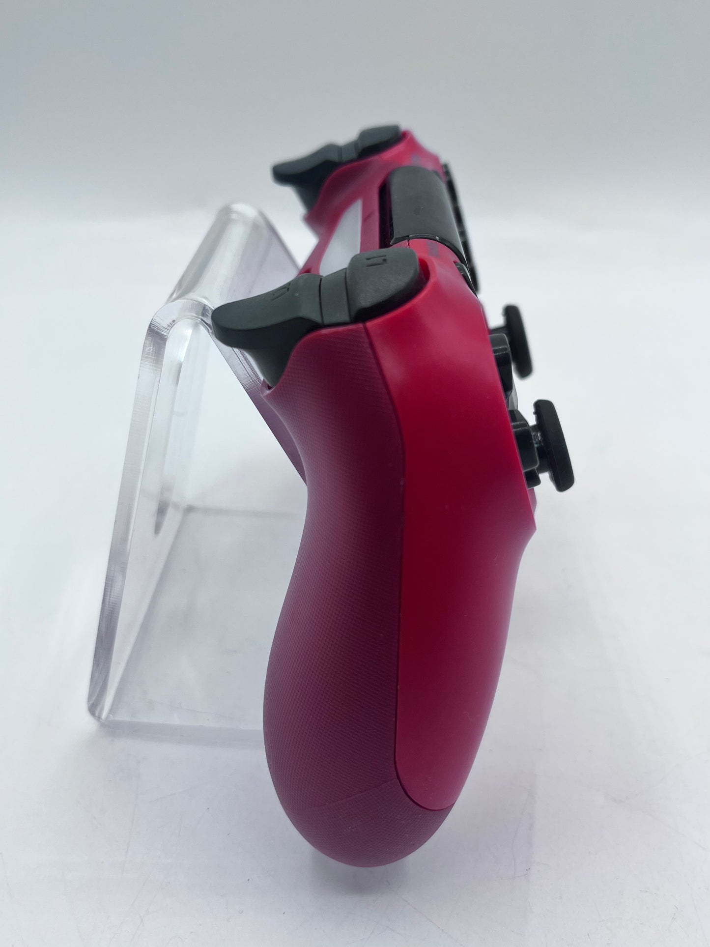 Sony PS4 CUH-ZCT2U Video Game Controller Red