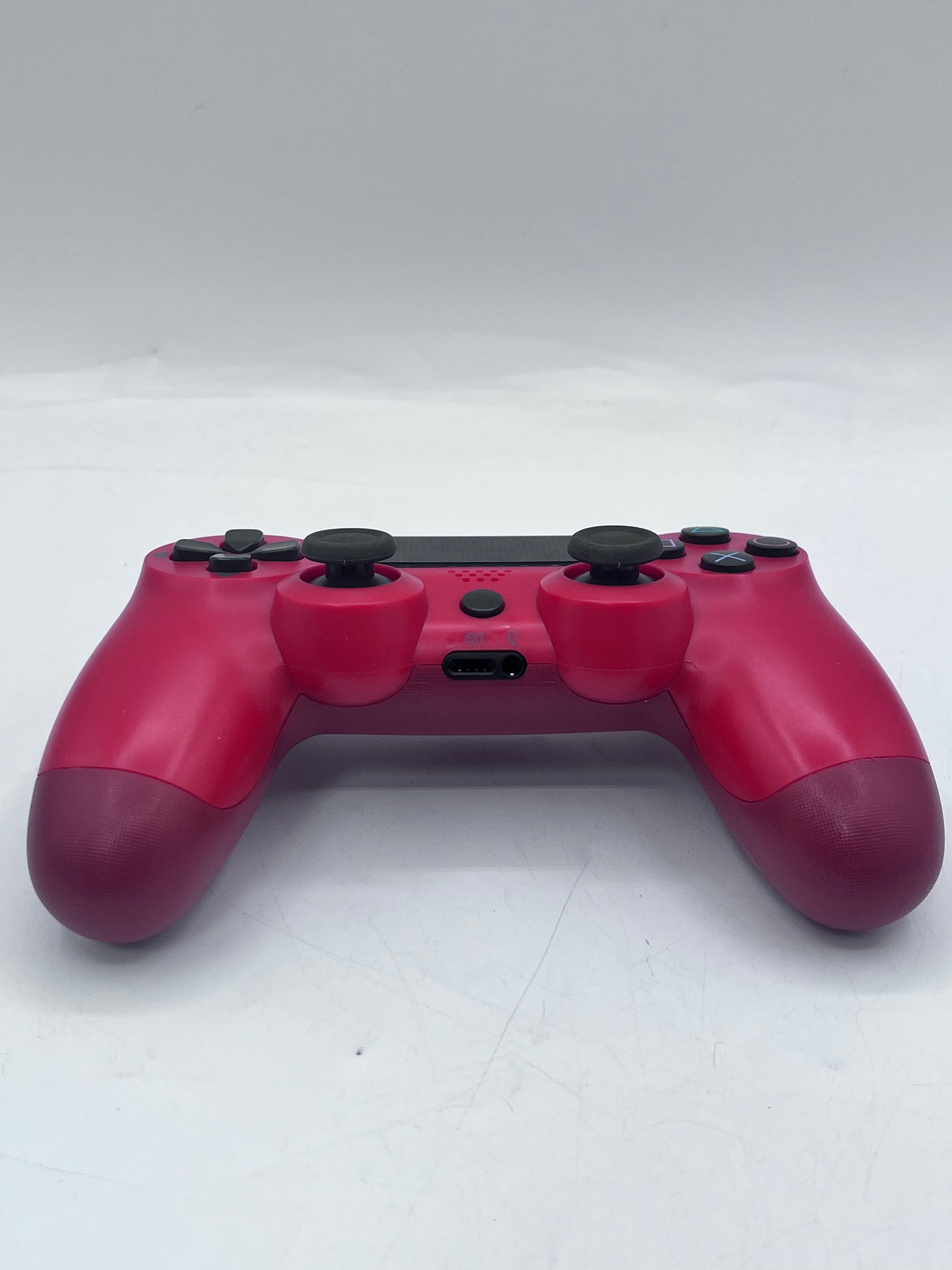 Sony PS4 CUH-ZCT2U Video Game Controller Red