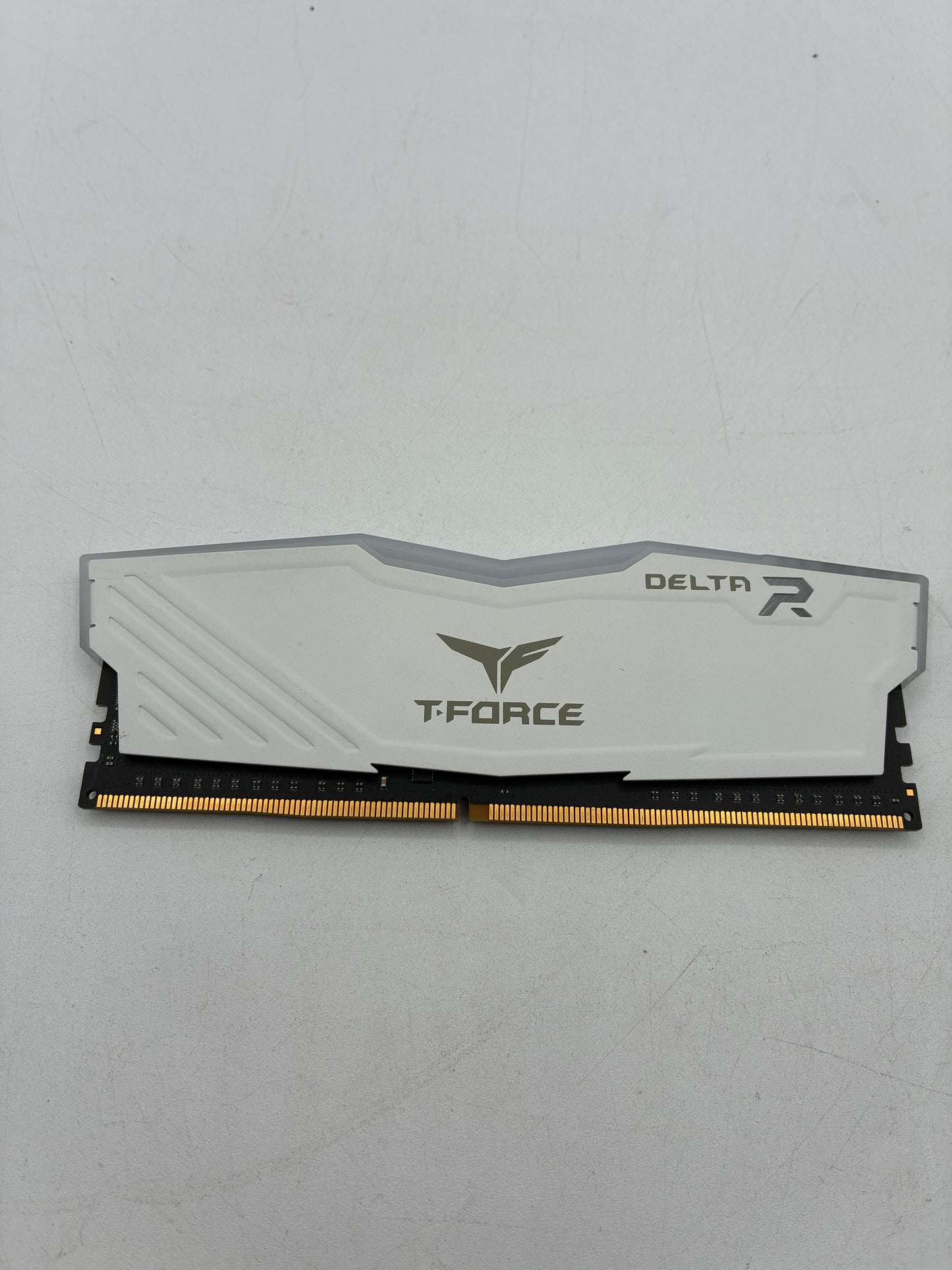 TeamGroup T-Force Delta RGB 8GB (1x8GB) RAM DDR4 3200MHz
