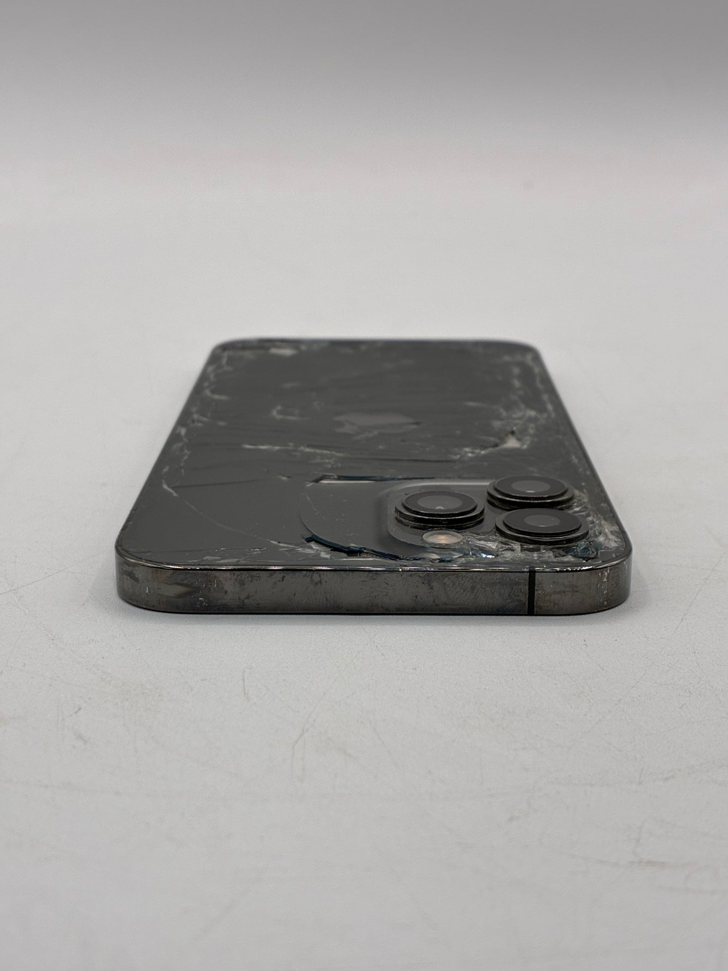 Apple iPhone 12 Pro Max 6.7" 512GB Space Gray Unlocked Broken
