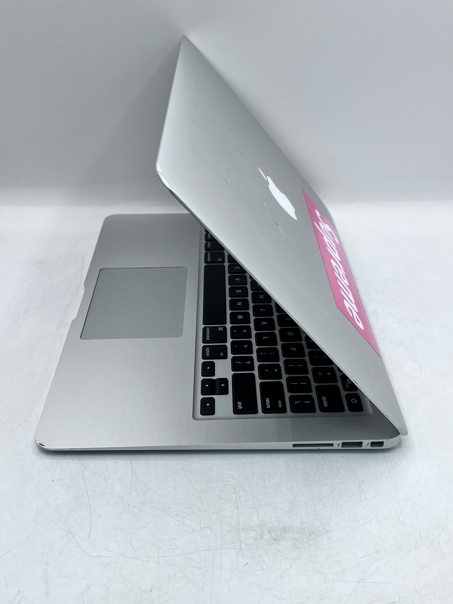 2017 Apple MacBook Air 13.3" i5 8GB RAM 256GB SSD Silver A1466 No OS READ!