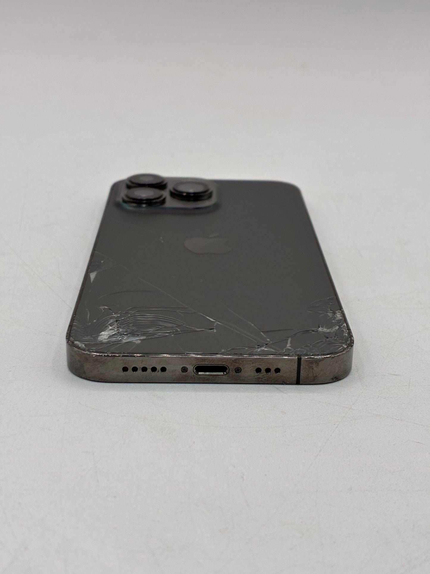 Parts Only Unlocked Apple iPhone 13 Pro 128GB 6.1” Graphite A2483 CRACKED BACK